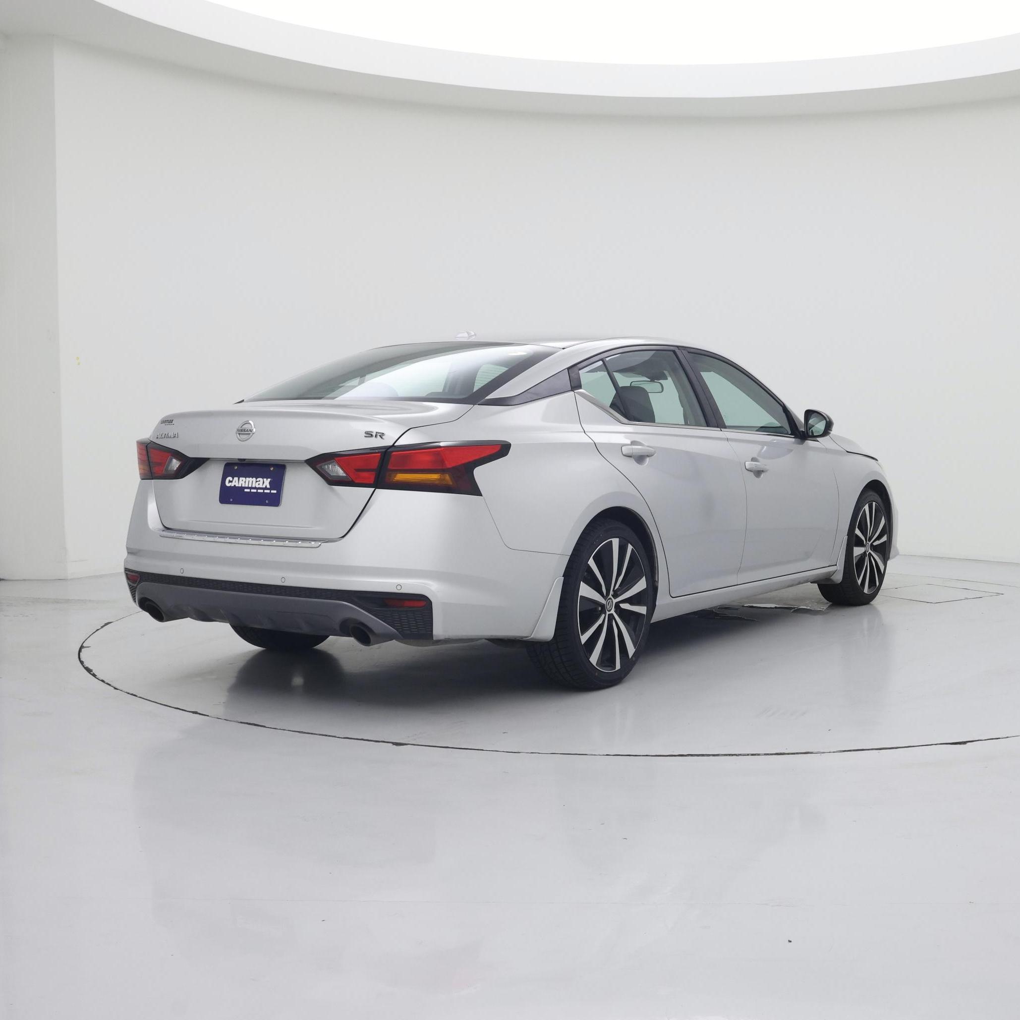 Thumbnail: 2020 Nissan Altima - 8