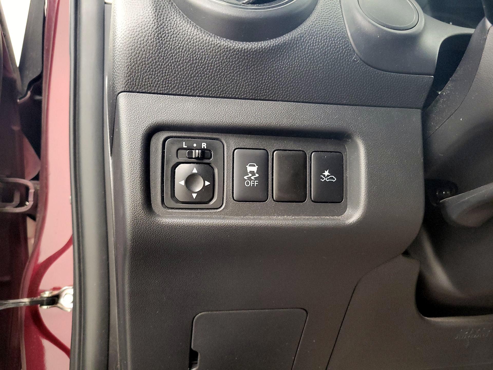 Thumbnail: 2022 Mitsubishi Mirage G4 - 13
