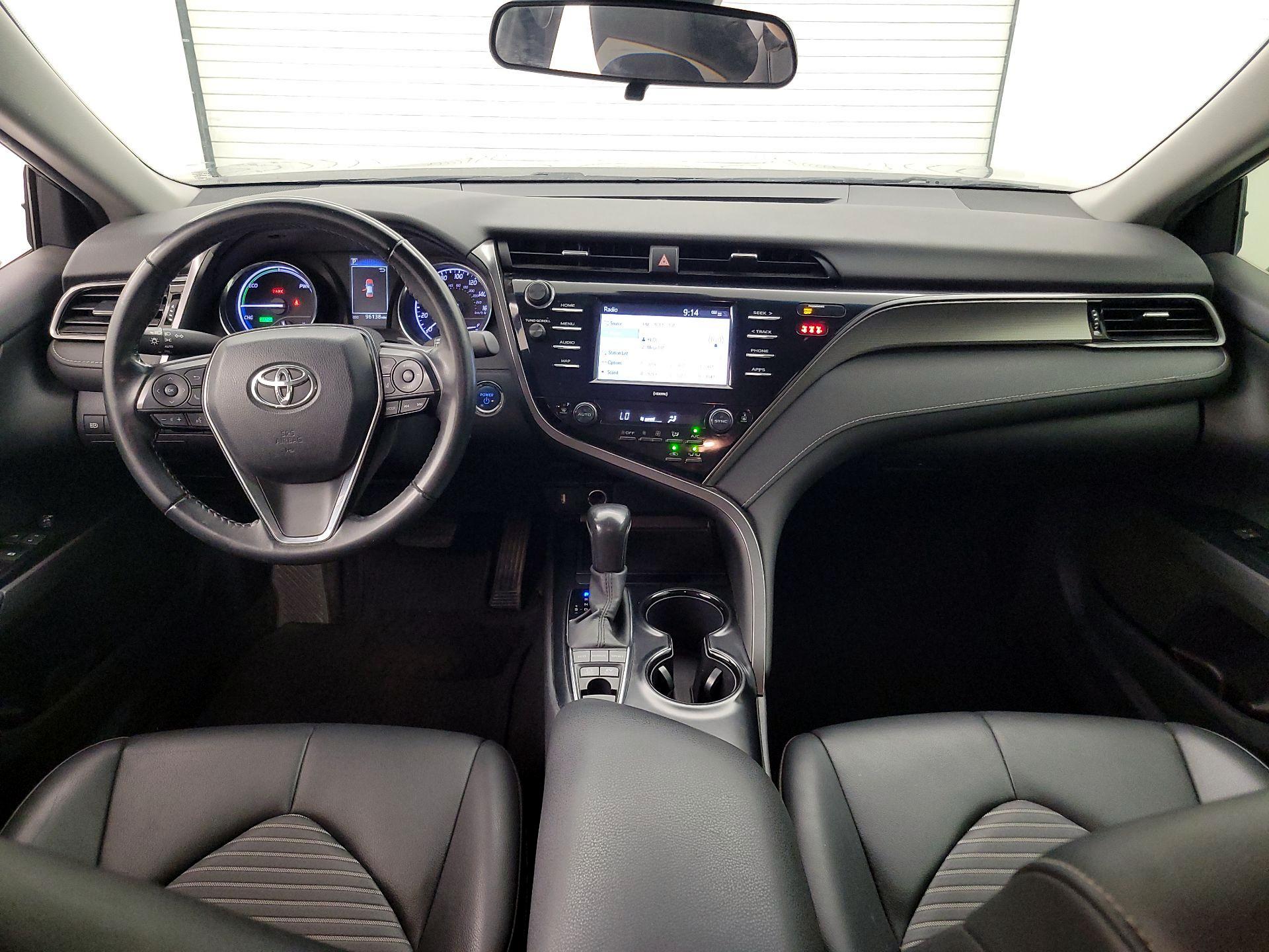 Thumbnail: 2020 Toyota Camry - 9