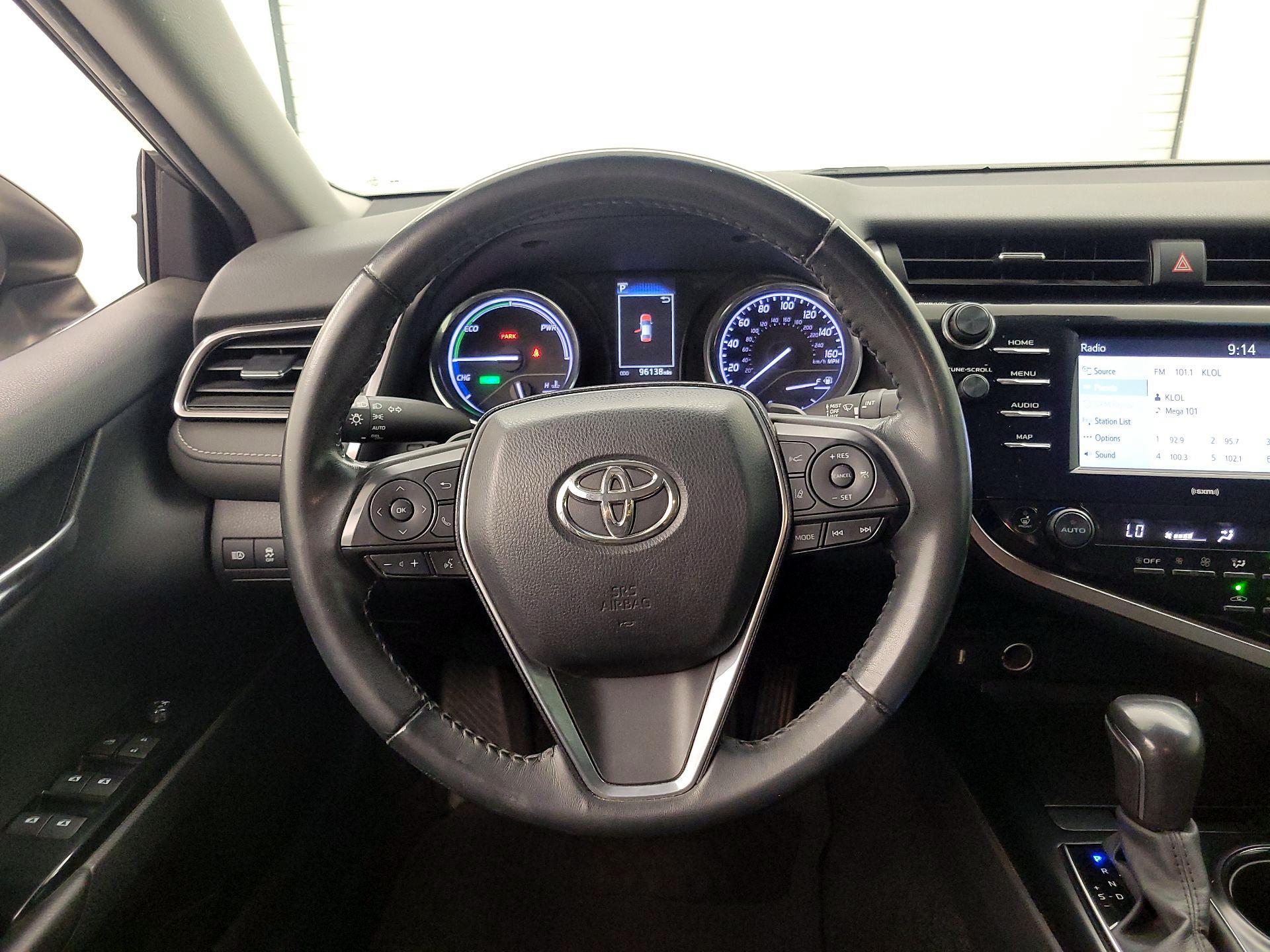 Thumbnail: 2020 Toyota Camry - 10