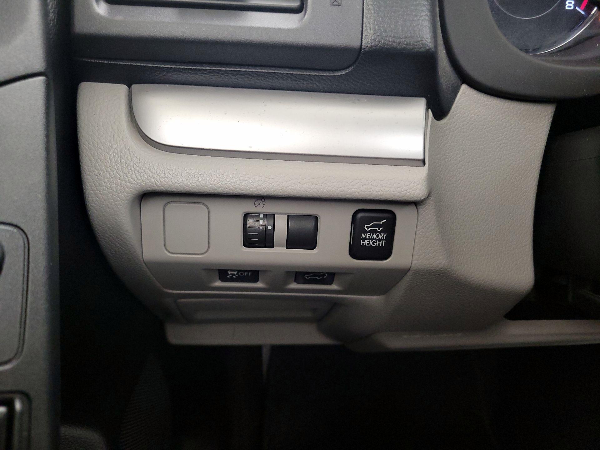 Thumbnail: 2014 Subaru Forester - 13