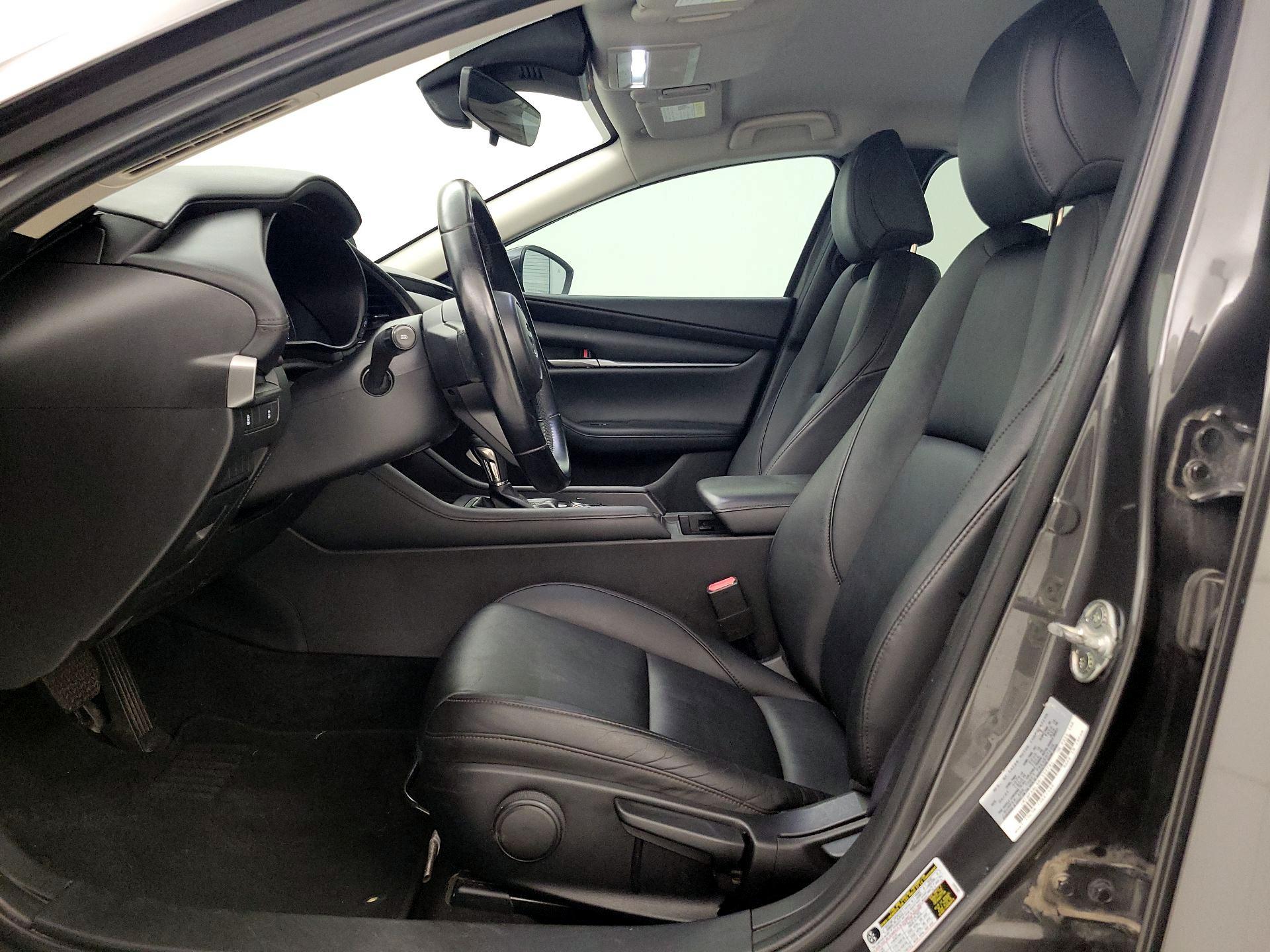 Thumbnail: 2021 Mazda Mazda3 - 11