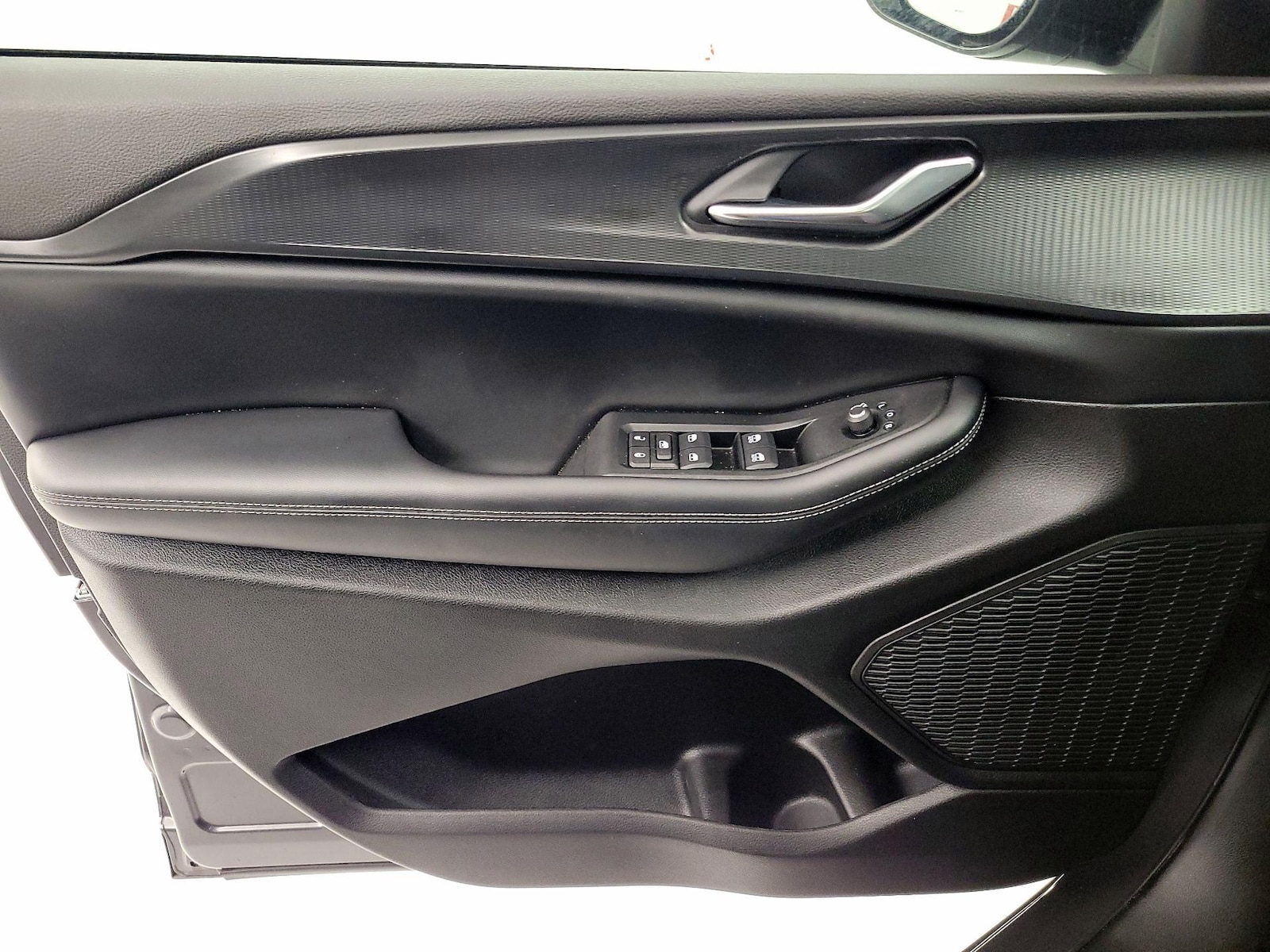 2025 Jeep Grand Cherokee Altitude - Photo 13