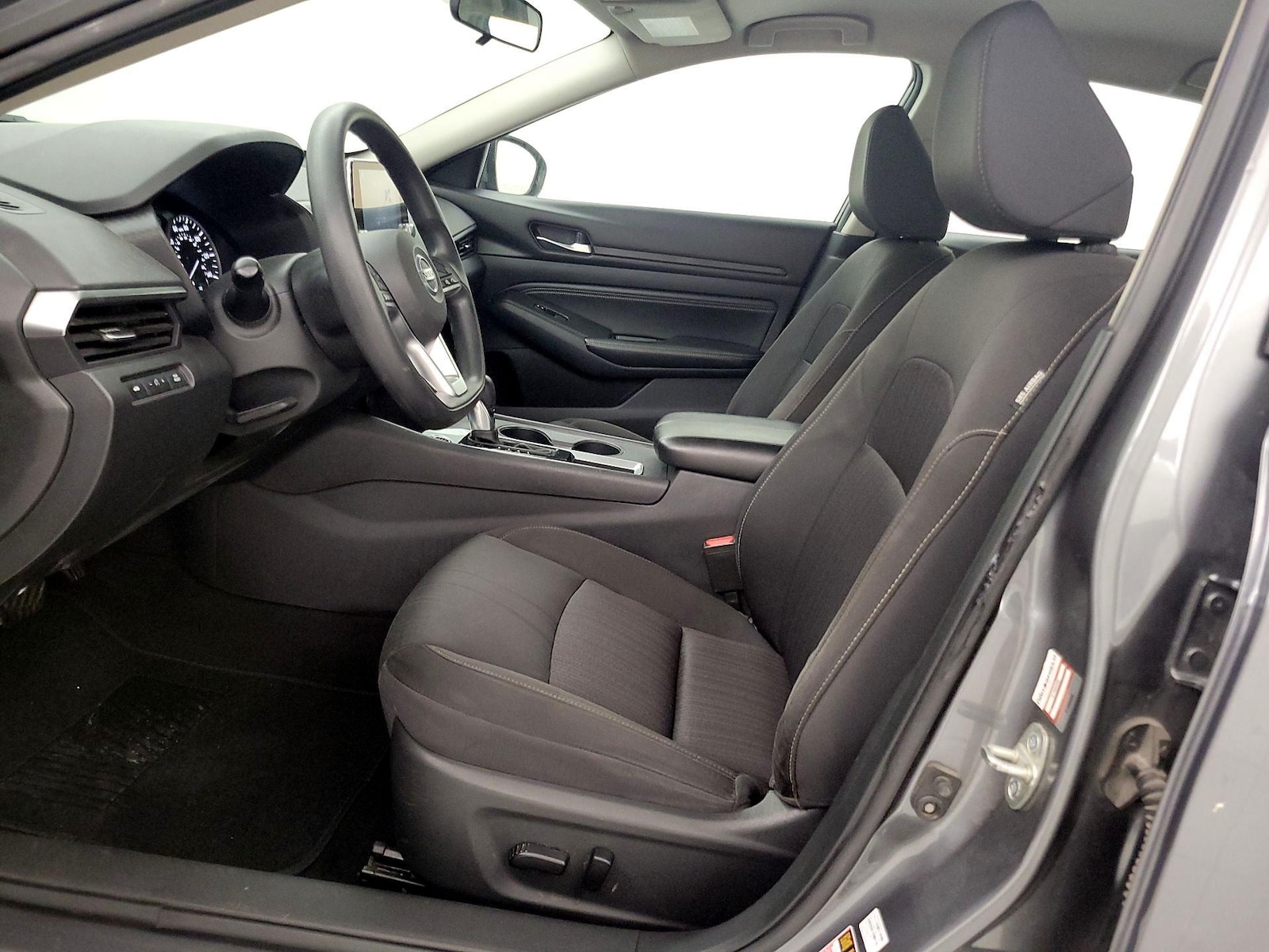 Power Seat(s) & Side Airbags