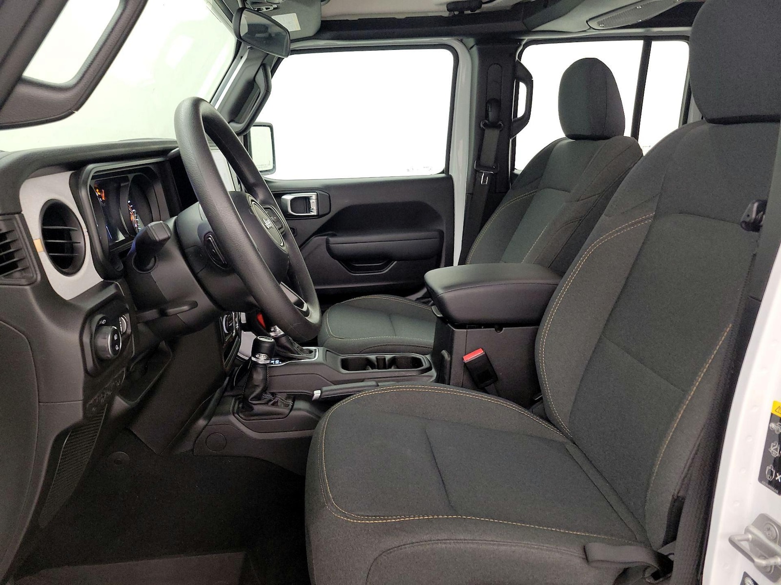 2026 Jeep Gladiator Sport - Photo 12