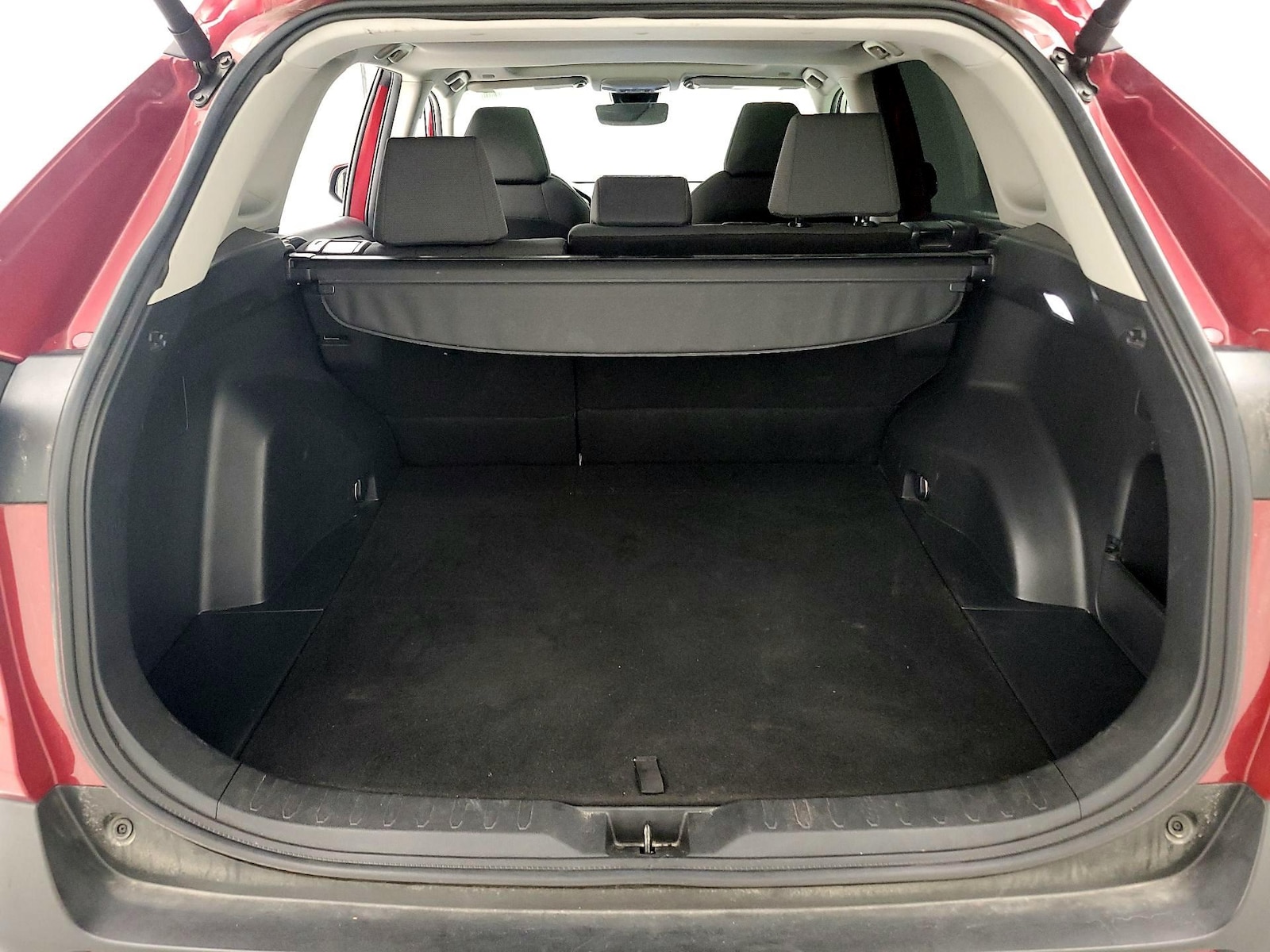 2024 Toyota RAV4 XLE - Photo 22