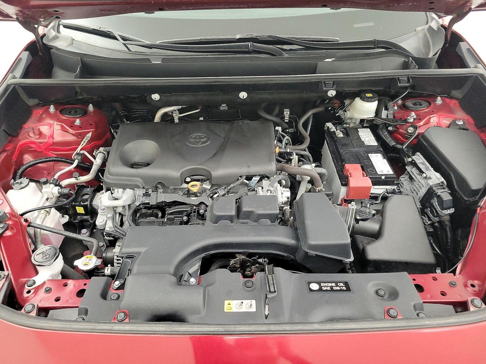 2024 Toyota RAV4 XLE - Photo 23