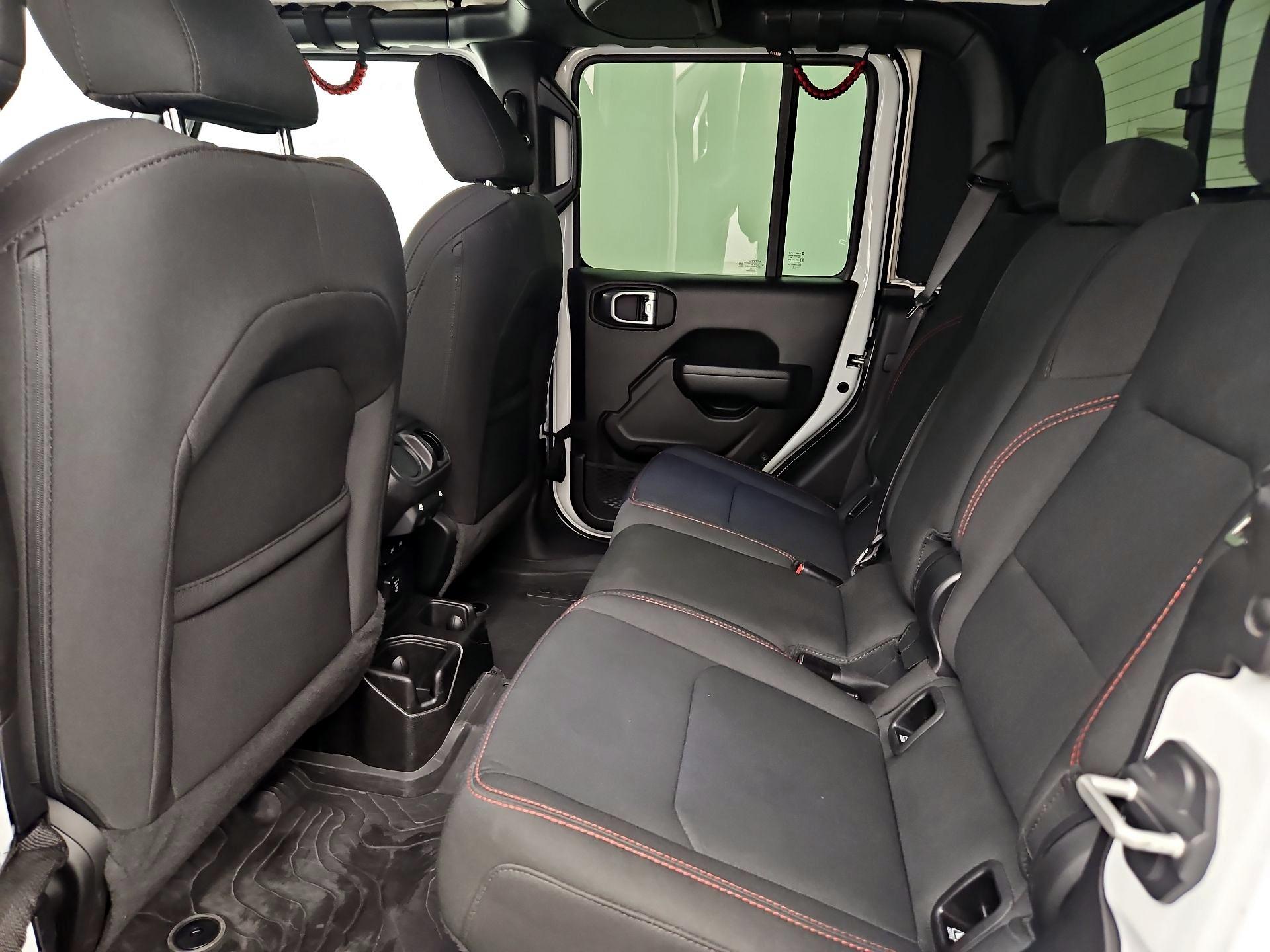 Thumbnail: 2023 Jeep Gladiator - 20