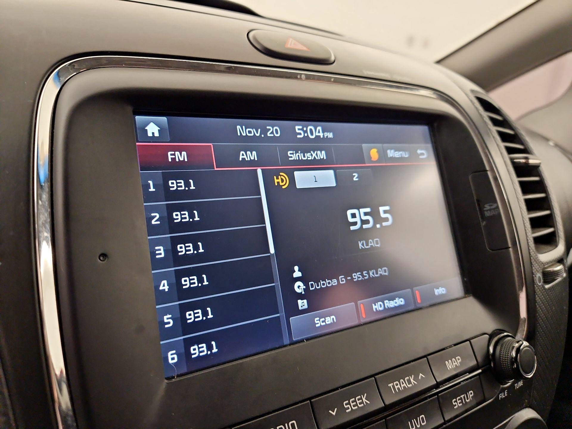 Thumbnail: 2017 Kia Forte - 16