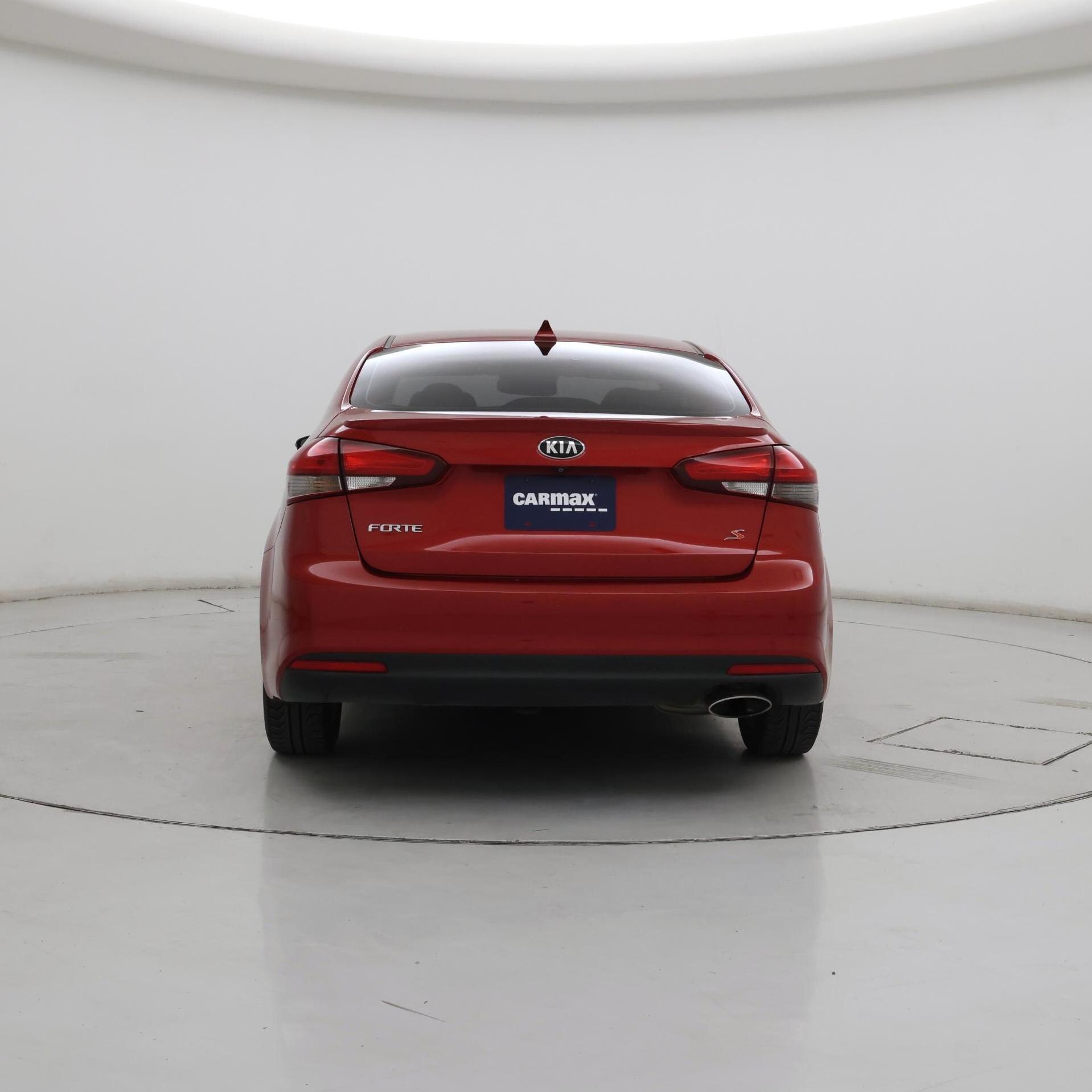 Thumbnail: 2017 Kia Forte - 6