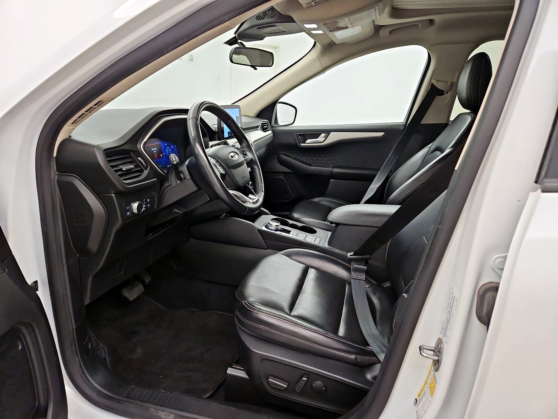 Thumbnail: 2020 Ford Escape - 11