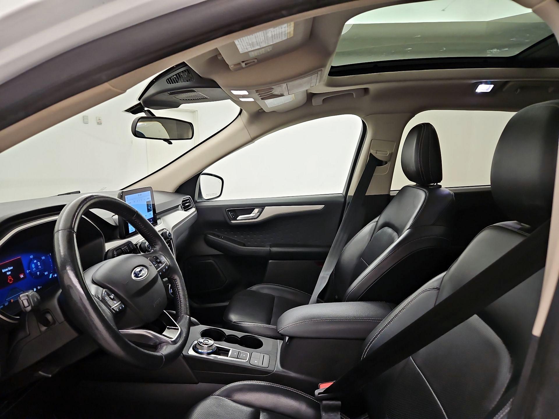 Thumbnail: 2020 Ford Escape - 20