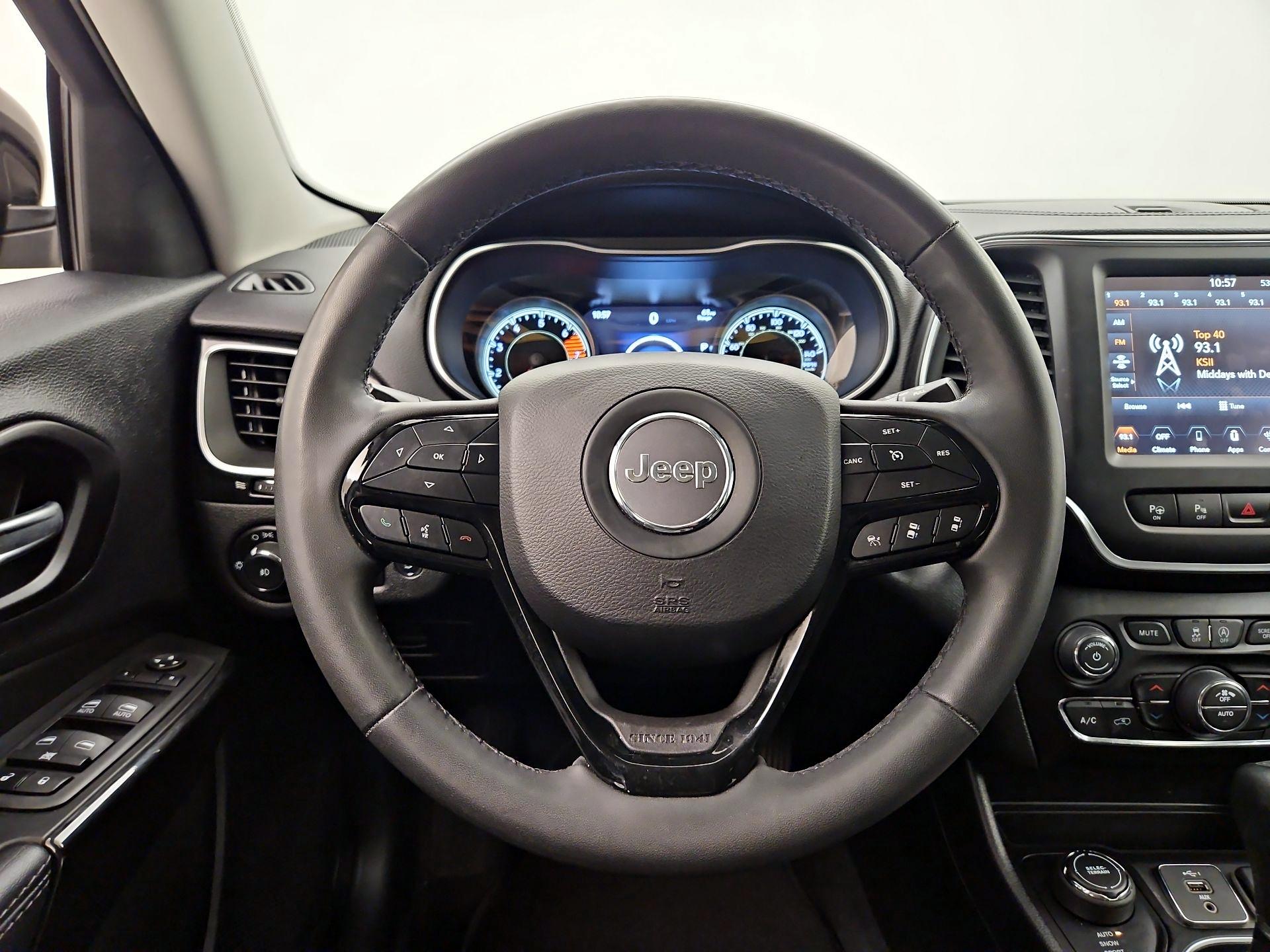 Thumbnail: 2023 Jeep Cherokee - 10