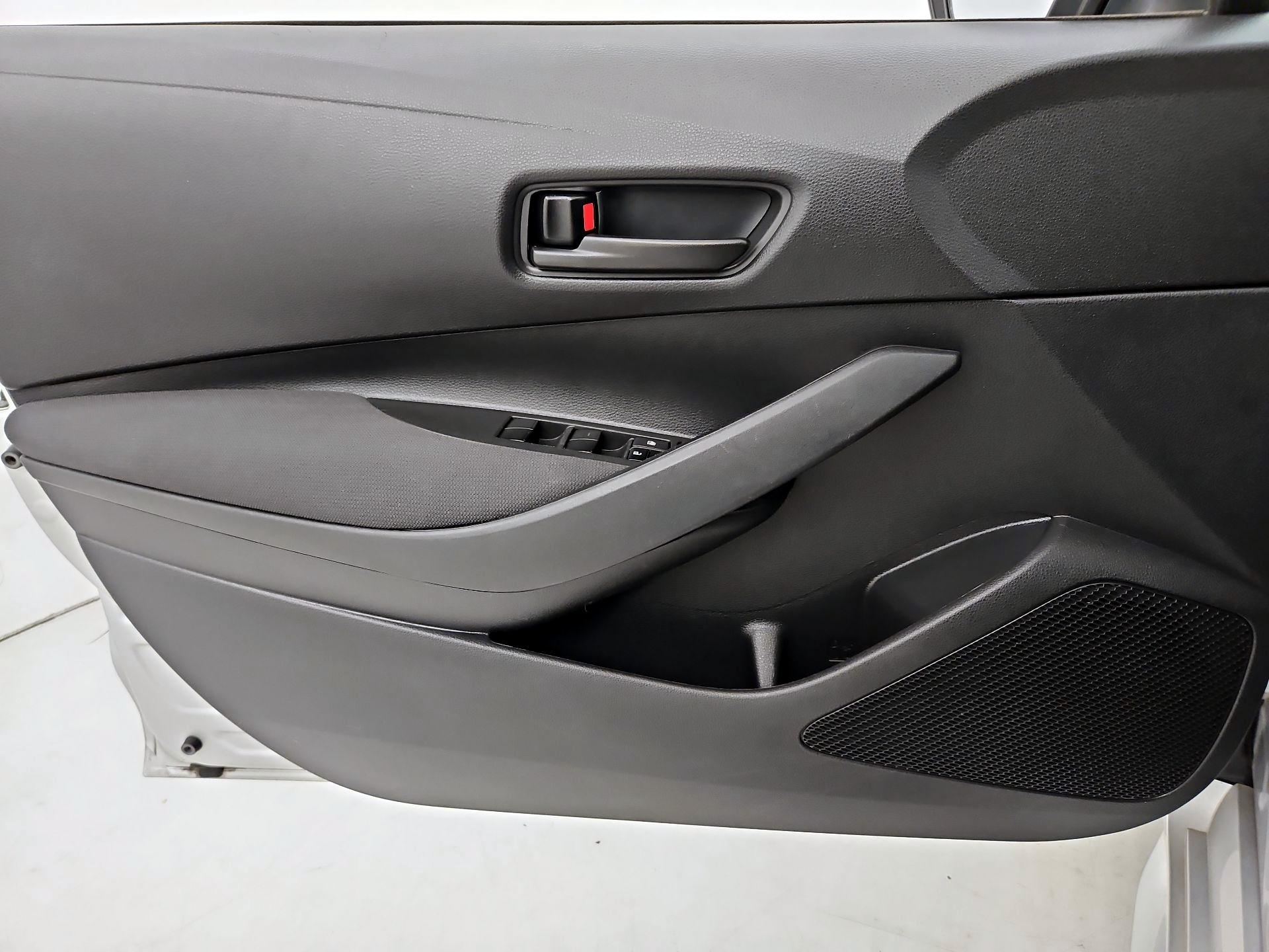 Thumbnail: 2023 Toyota Corolla - 12