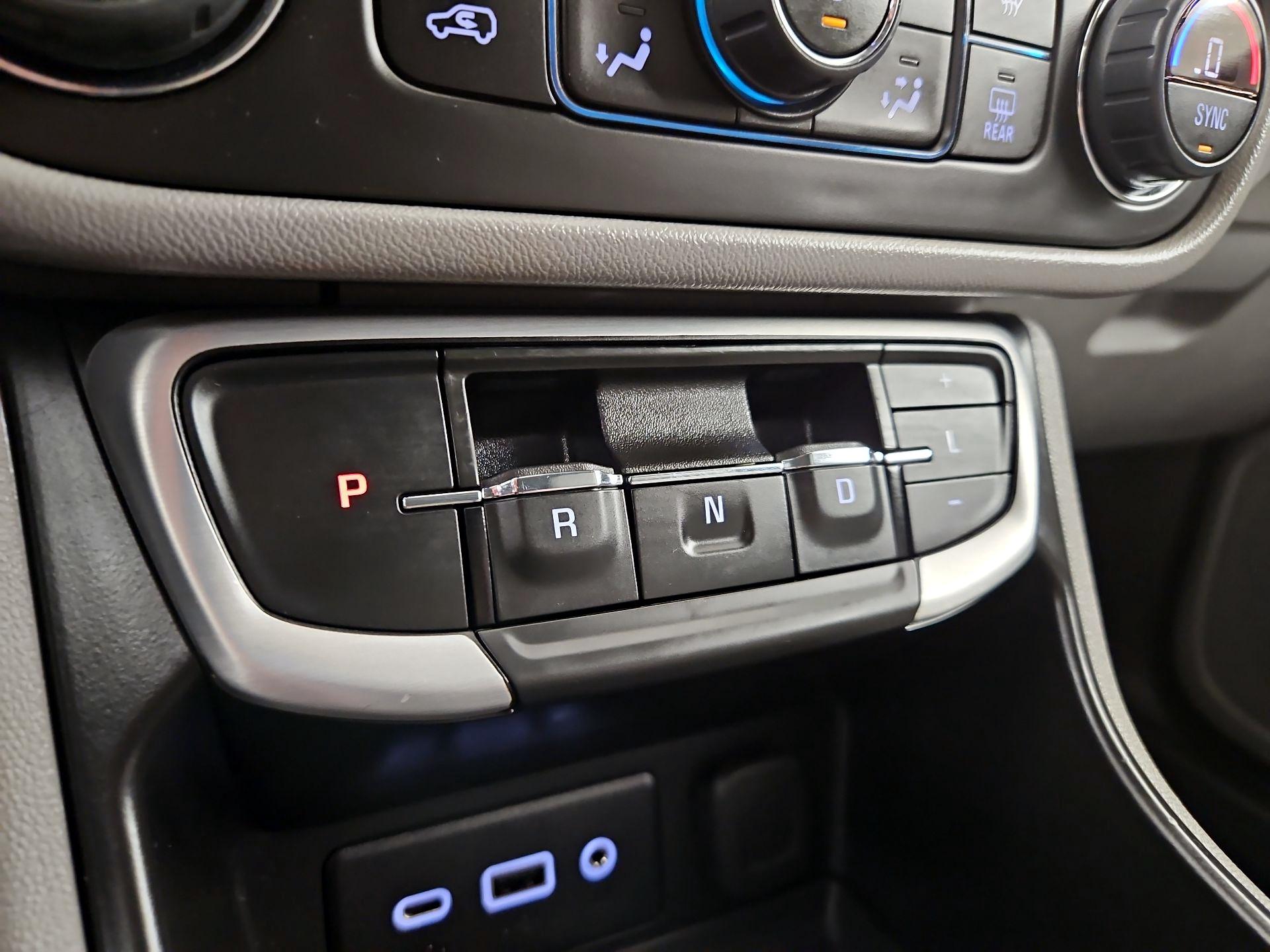 Thumbnail: 2023 GMC Terrain - 17