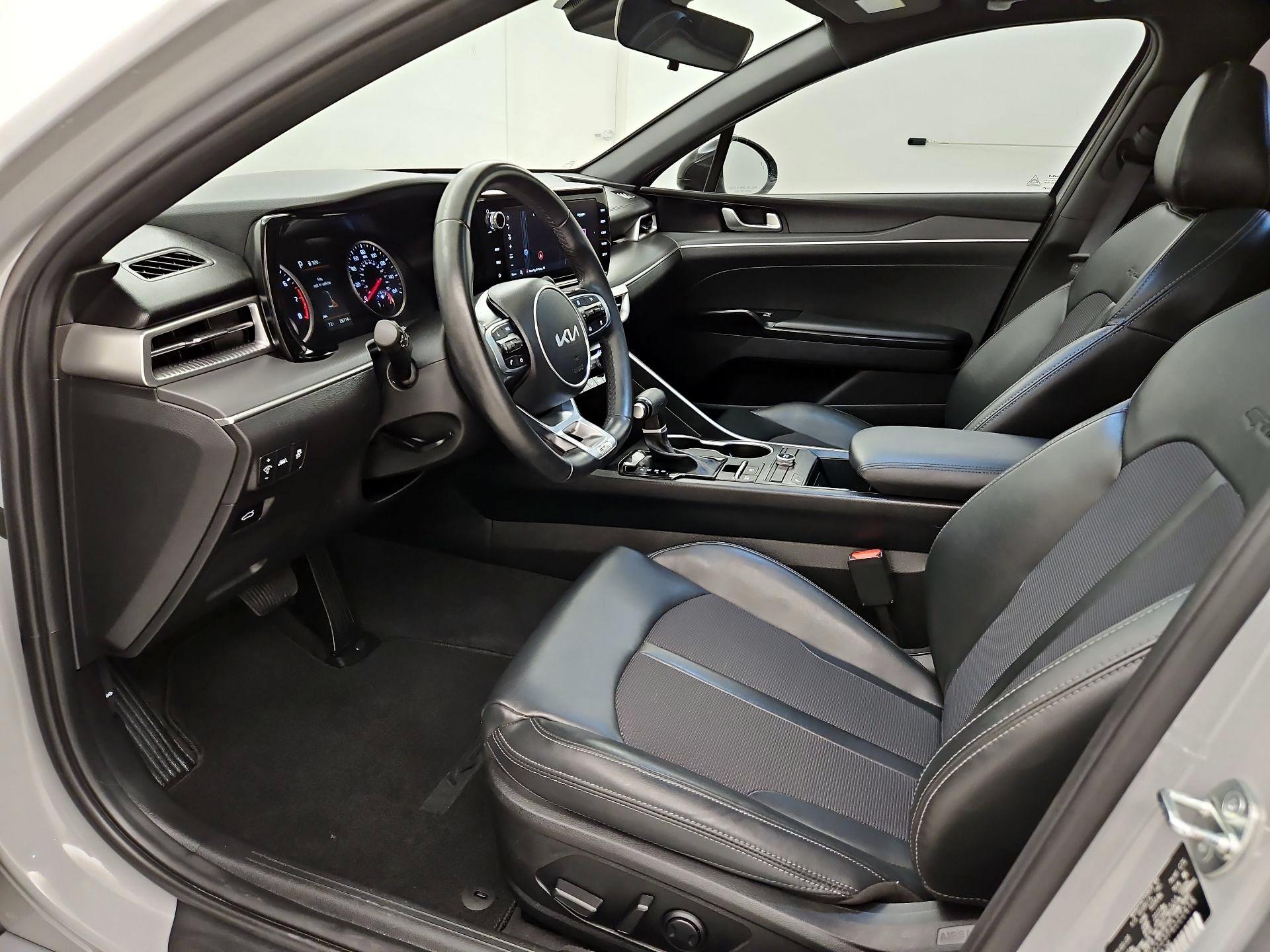 Thumbnail: 2023 Kia K5 - 11