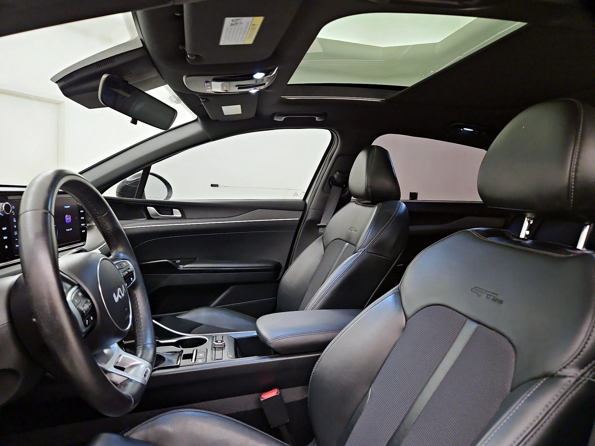 Thumbnail: 2023 Kia K5 - 20