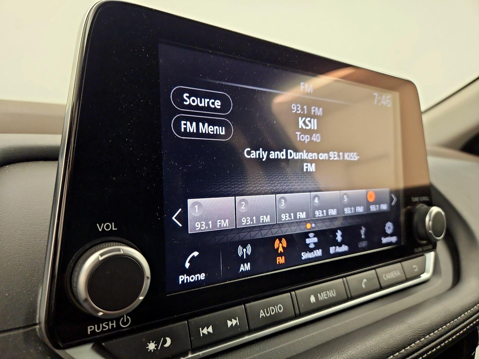 Thumbnail: 2022 Nissan Rogue - 15