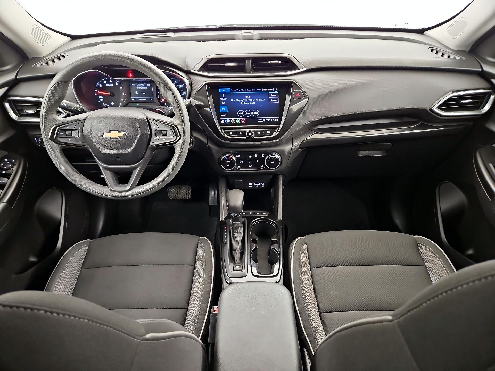 Thumbnail: 2021 Chevrolet TrailBlazer - 9