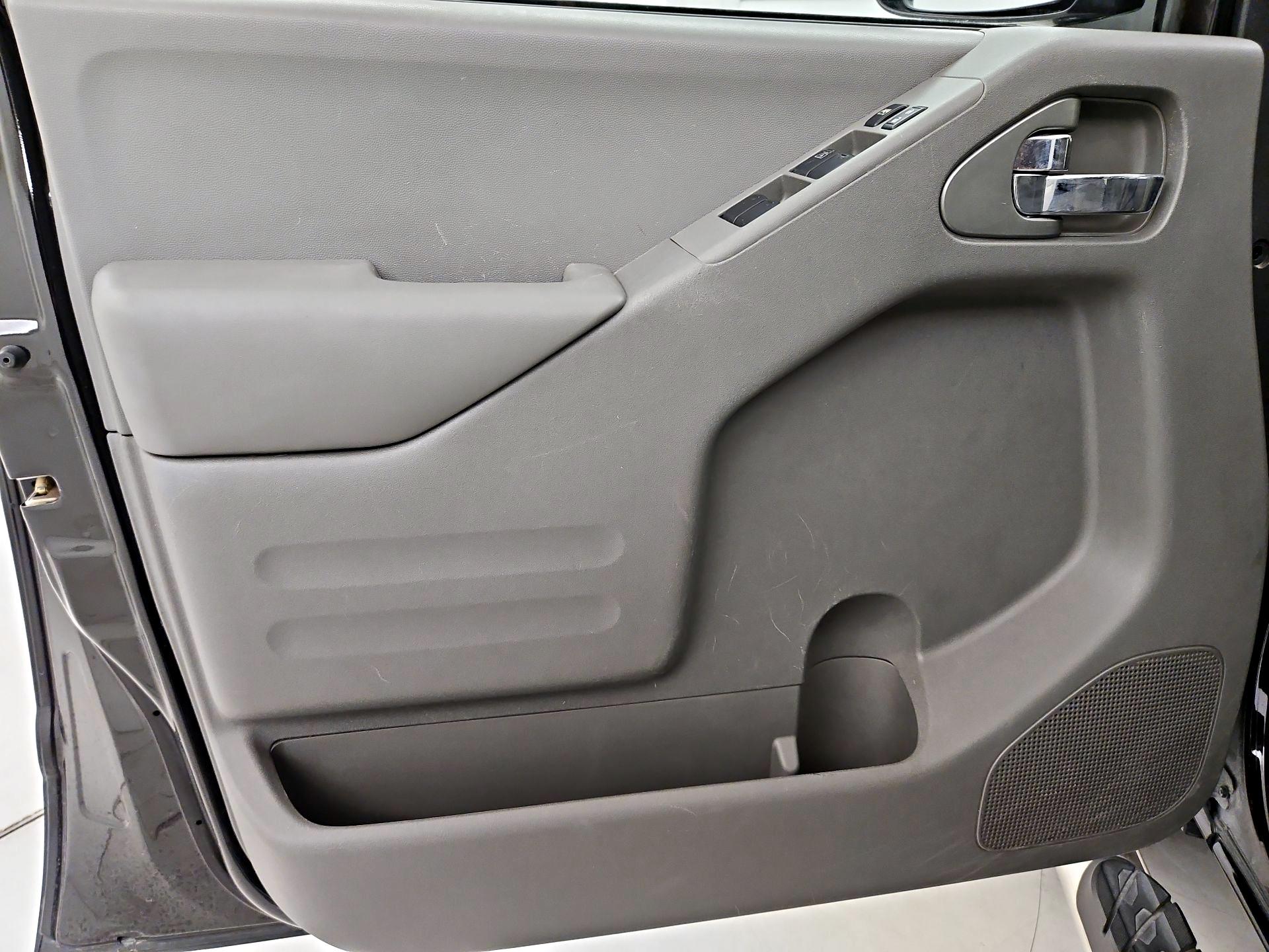 Thumbnail: 2019 Nissan Frontier - 12