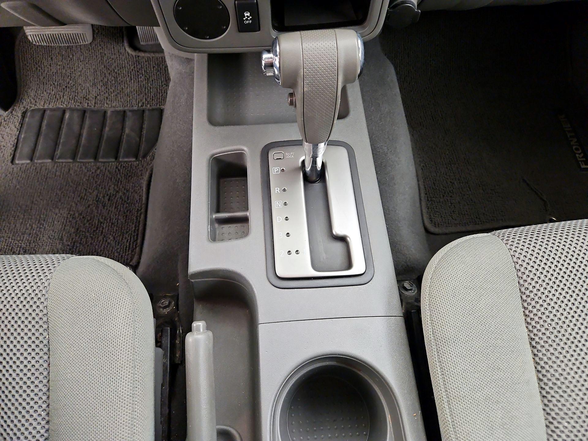 Thumbnail: 2019 Nissan Frontier - 17