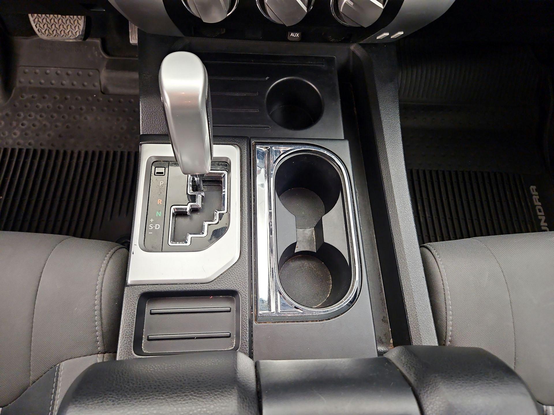 Thumbnail: 2019 Toyota Tundra - 18