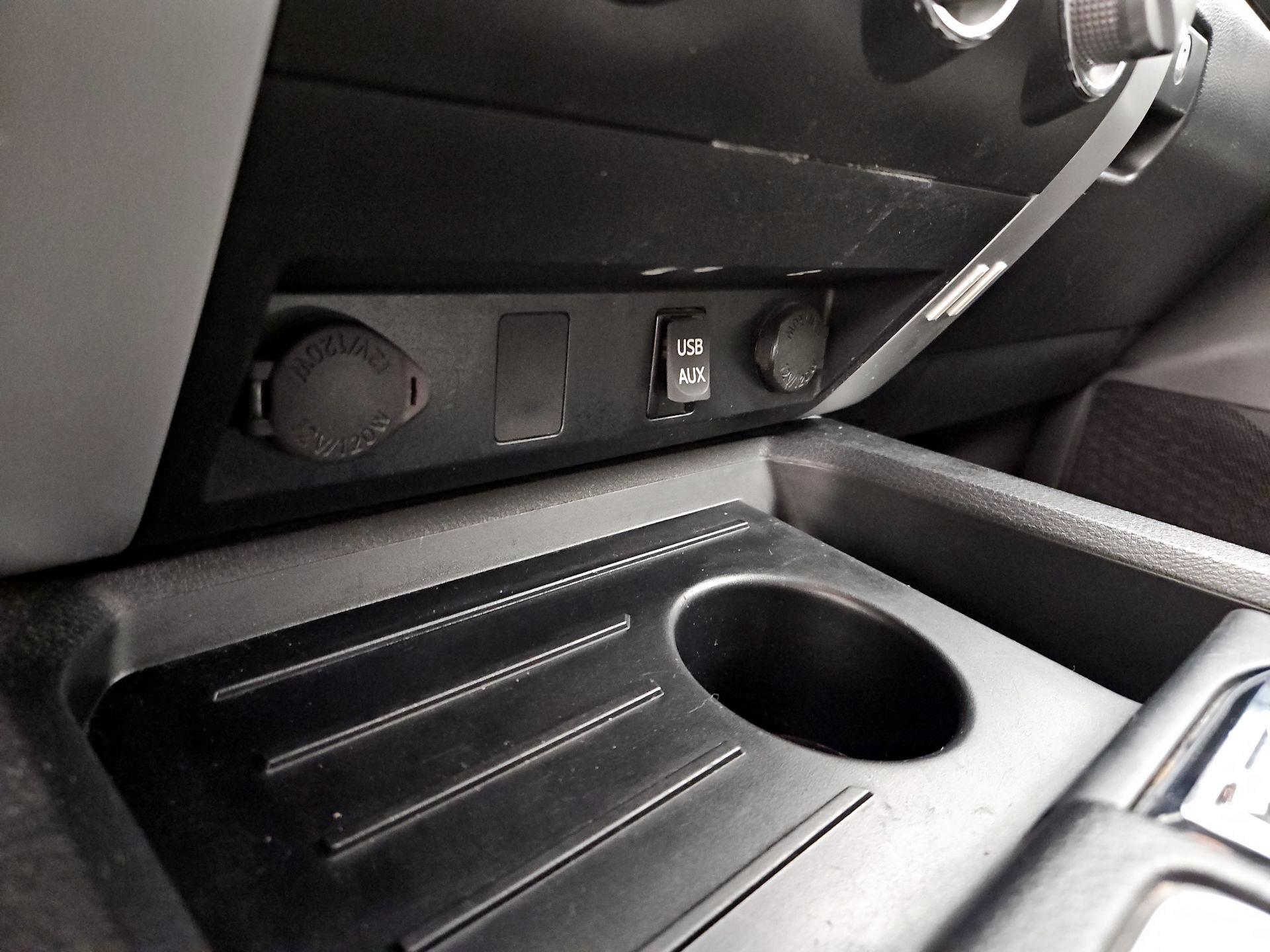 Thumbnail: 2019 Toyota Tundra - 19