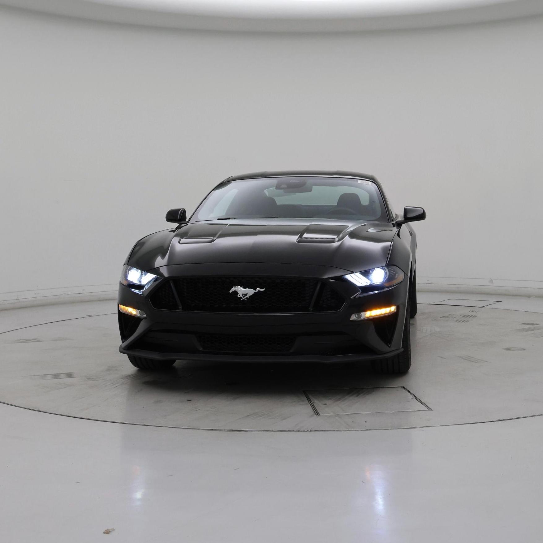Thumbnail: 2021 Ford Mustang - 5