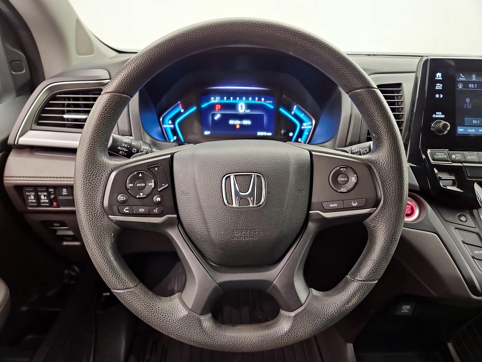 Thumbnail: 2019 Honda Odyssey - 10