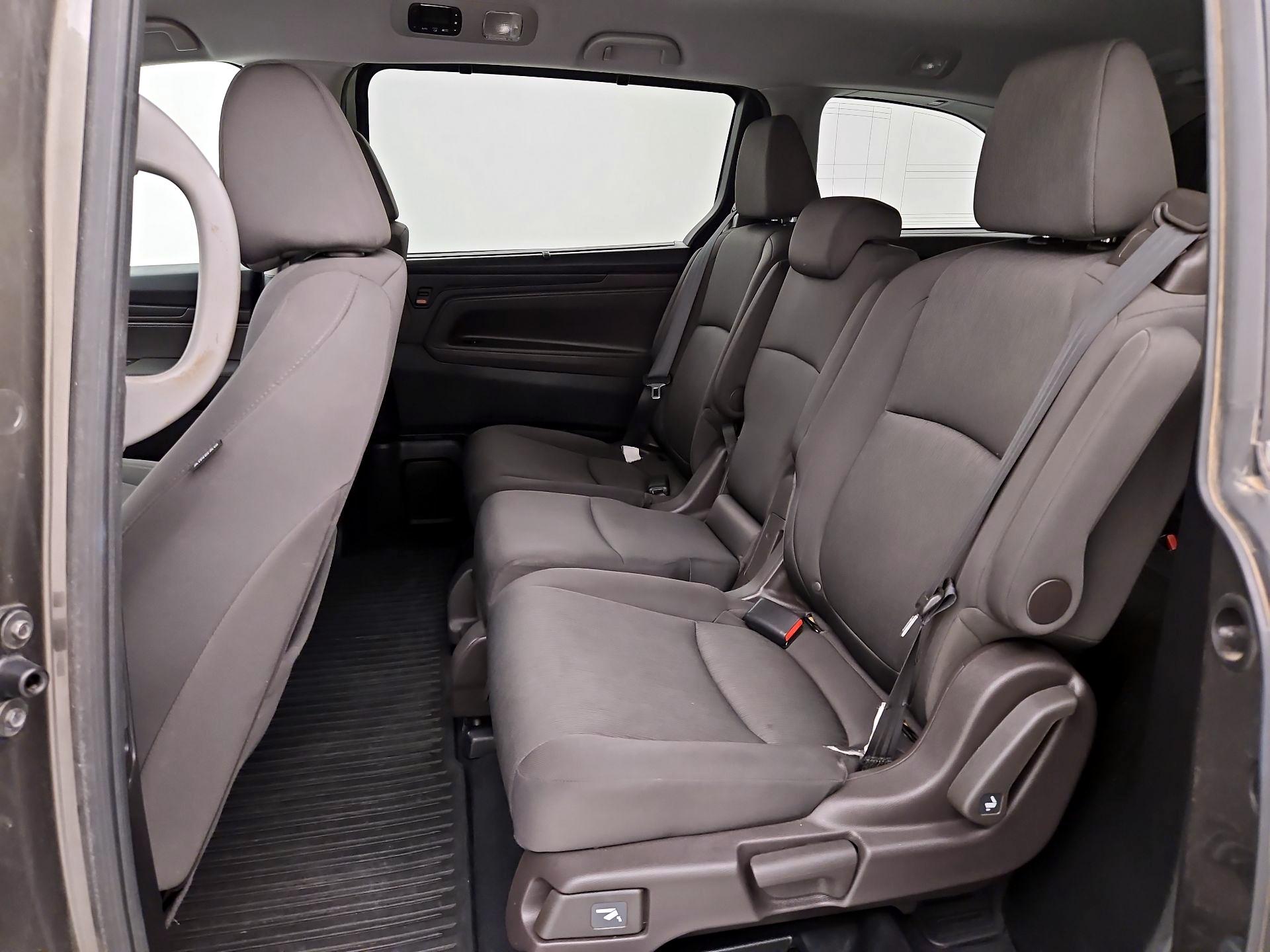 Thumbnail: 2019 Honda Odyssey - 18