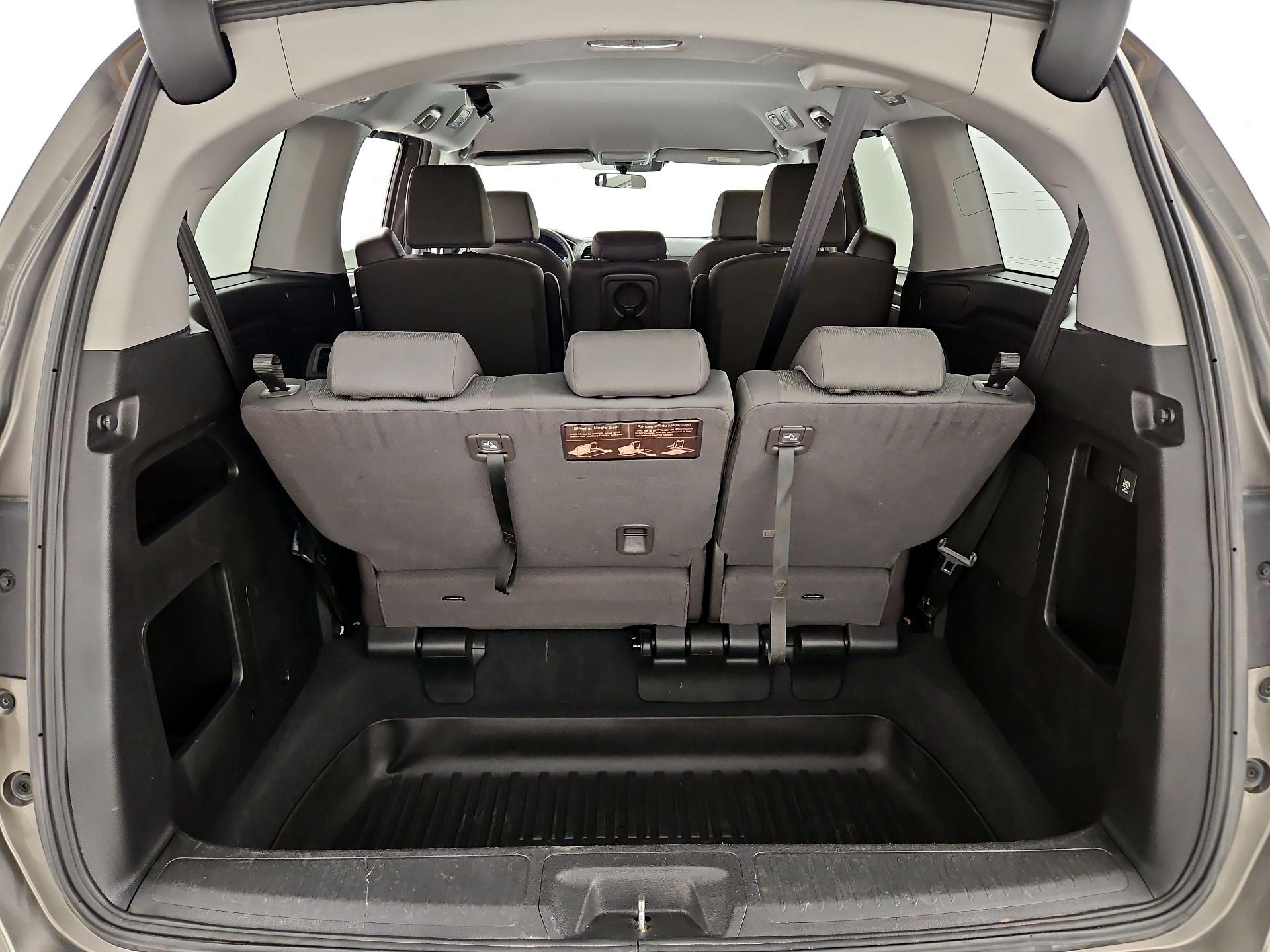 Thumbnail: 2019 Honda Odyssey - 20