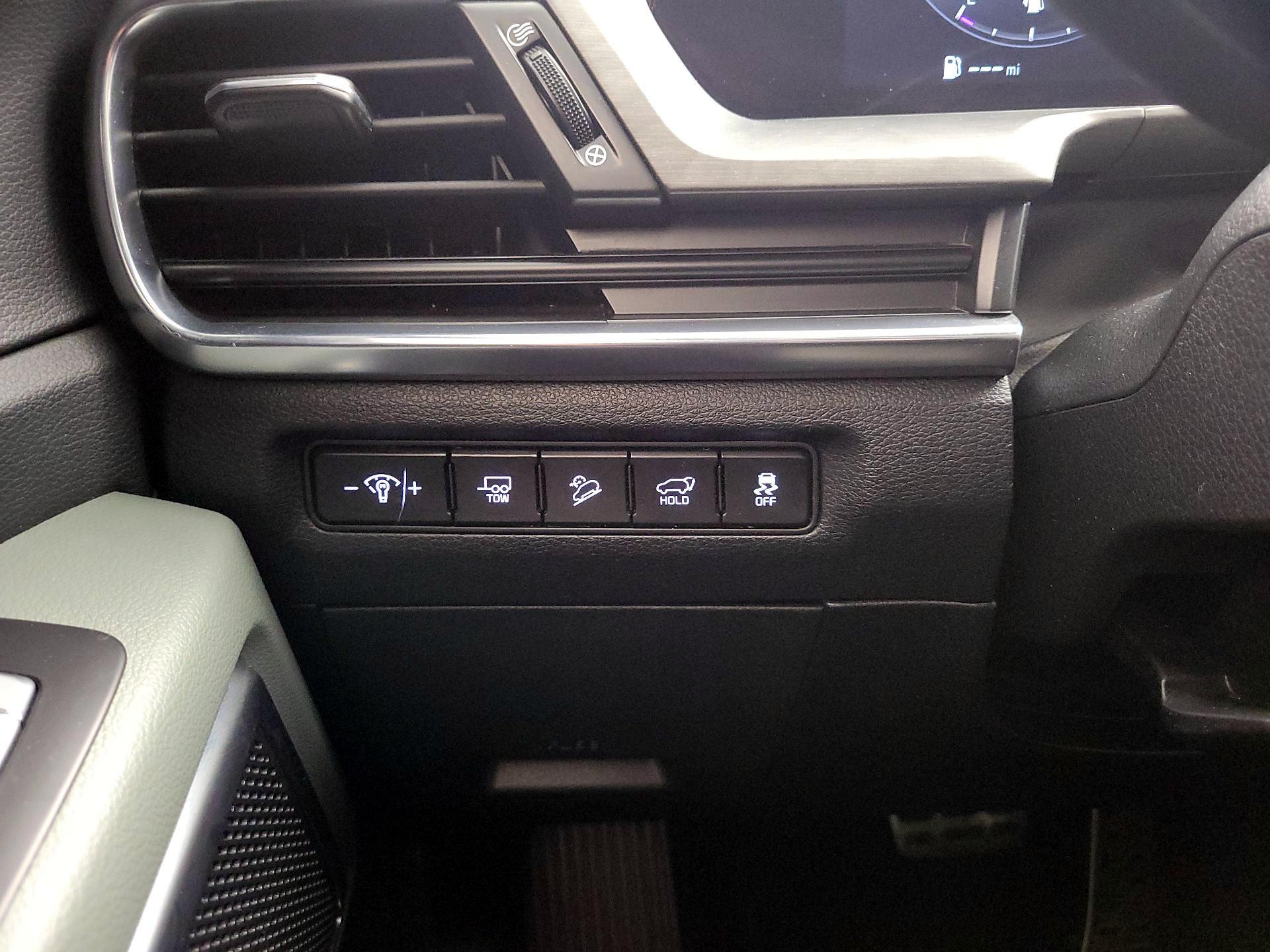 Thumbnail: 2023 Kia Telluride - 11