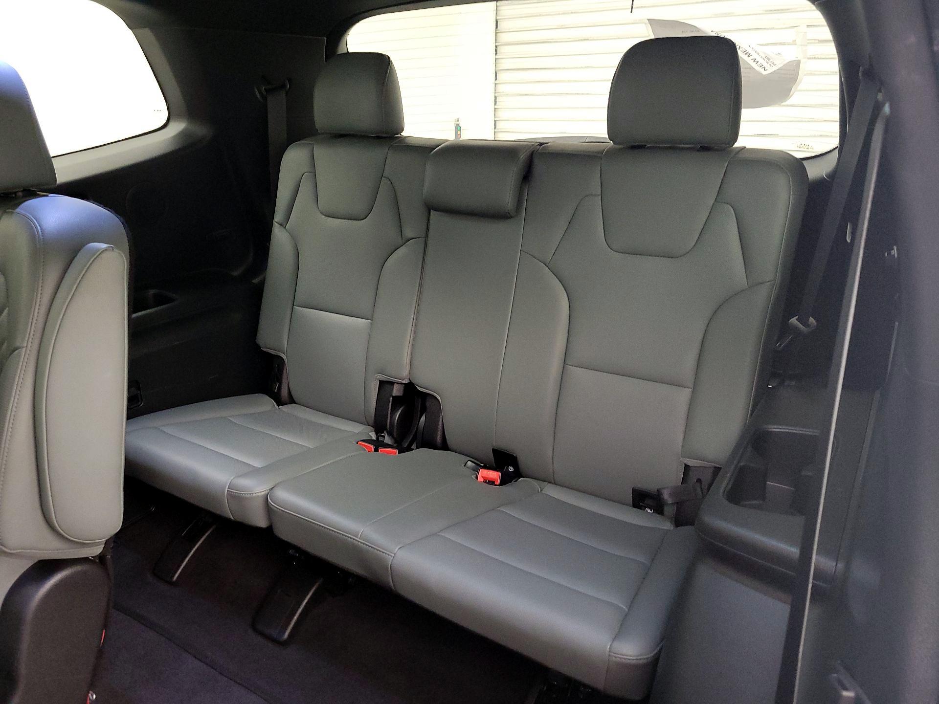 Thumbnail: 2023 Kia Telluride - 20