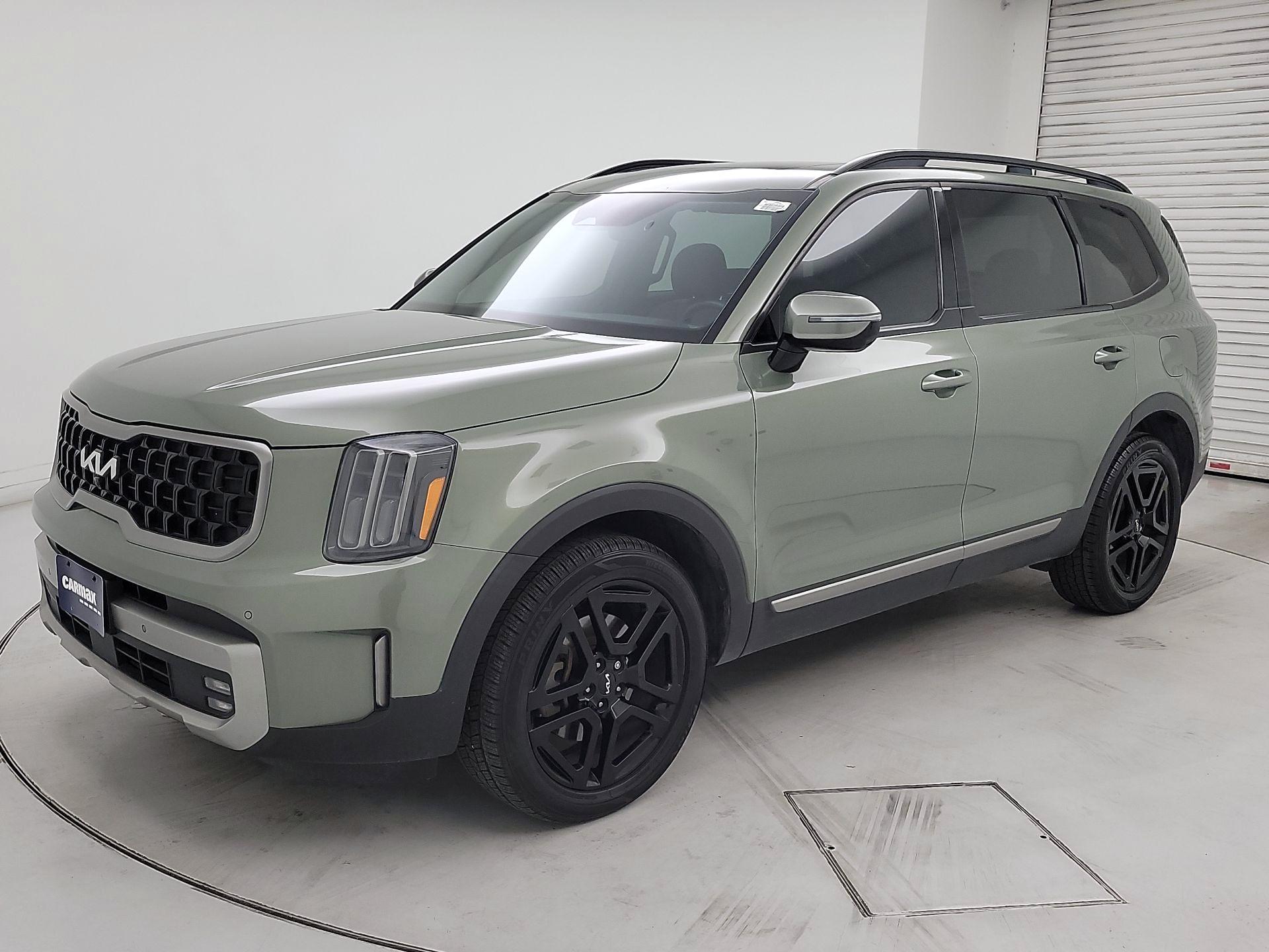 Thumbnail: 2023 Kia Telluride - 3