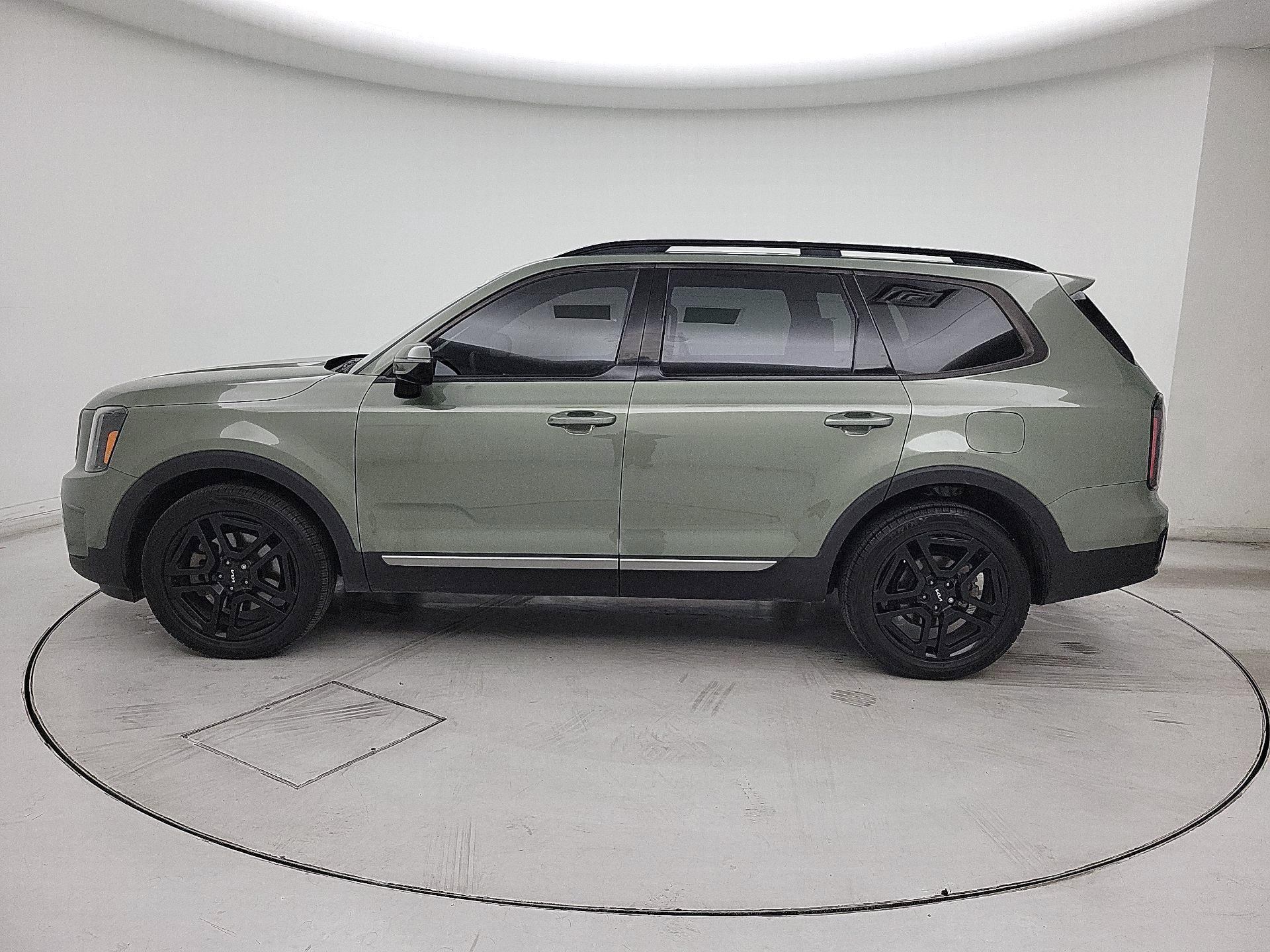 Thumbnail: 2023 Kia Telluride - 4
