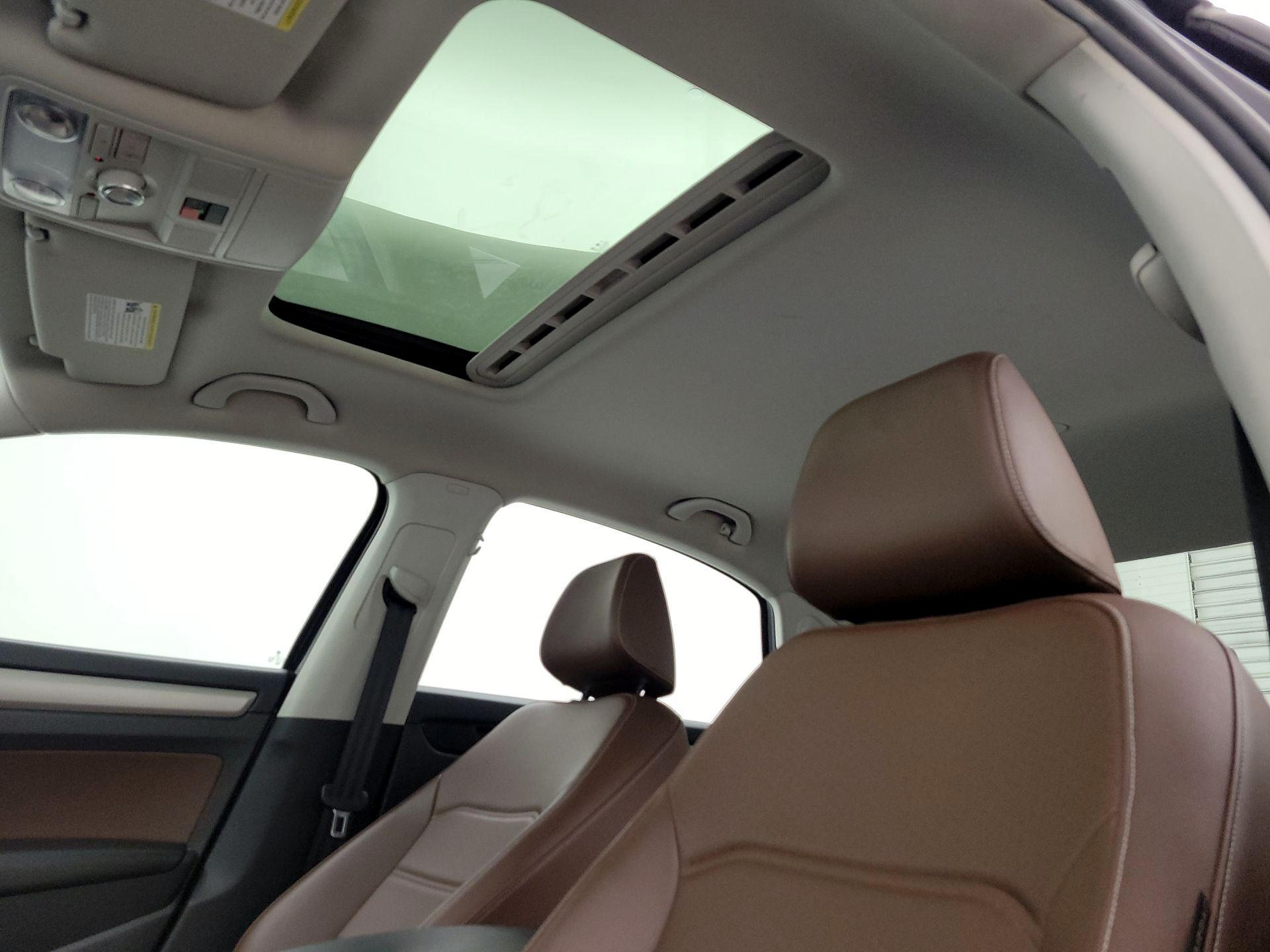 Thumbnail: 2022 Volkswagen Passat - 19