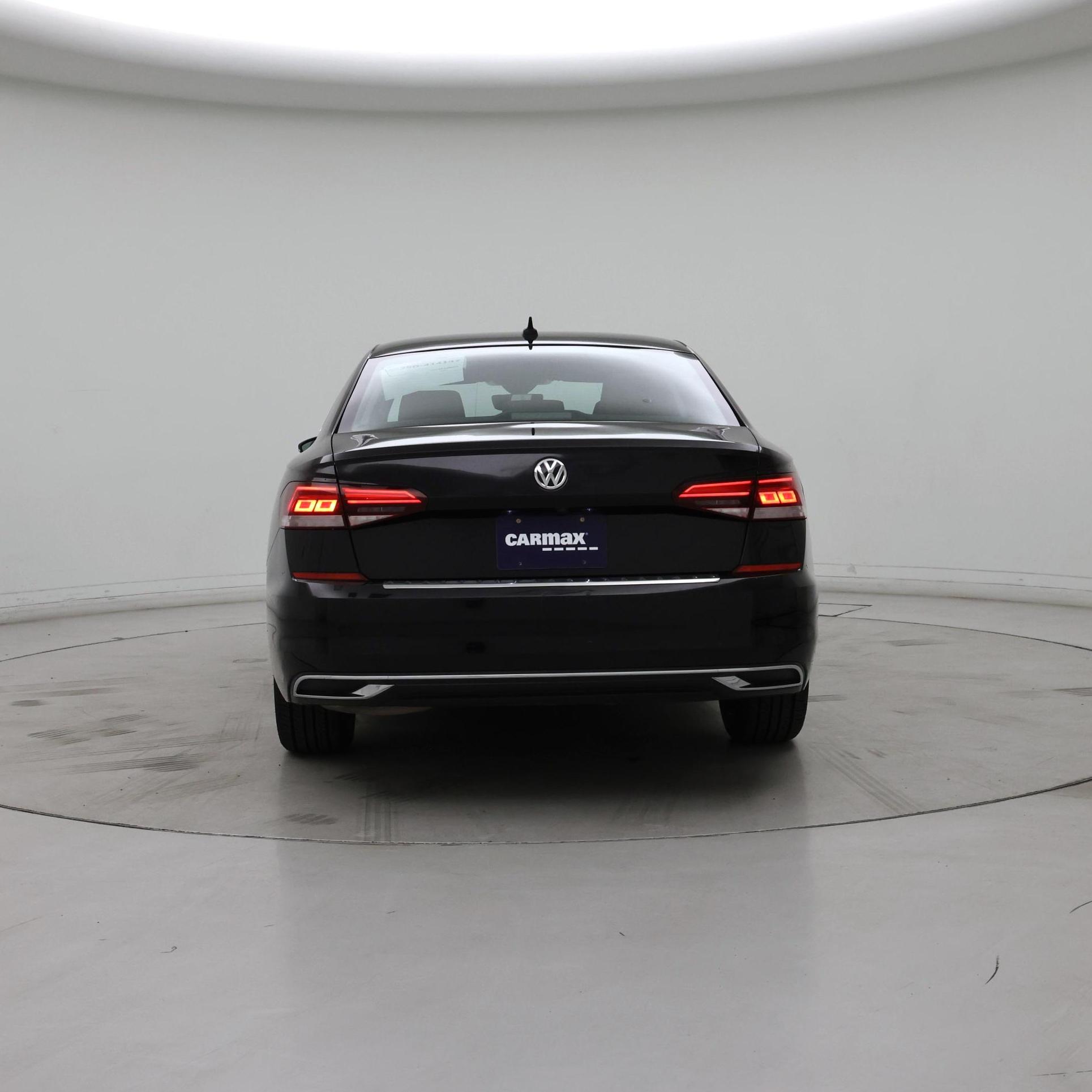 Thumbnail: 2022 Volkswagen Passat - 6