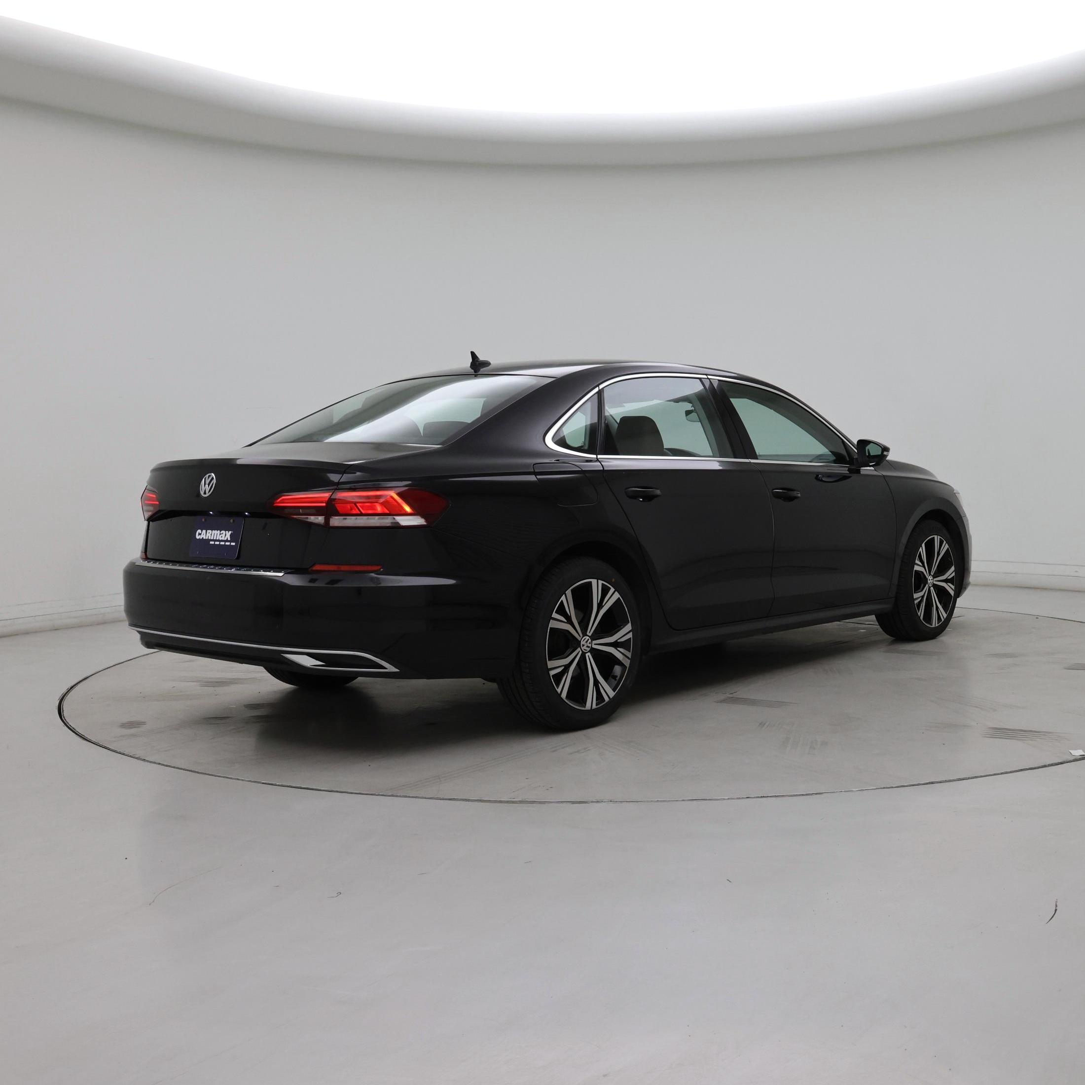 Thumbnail: 2022 Volkswagen Passat - 8