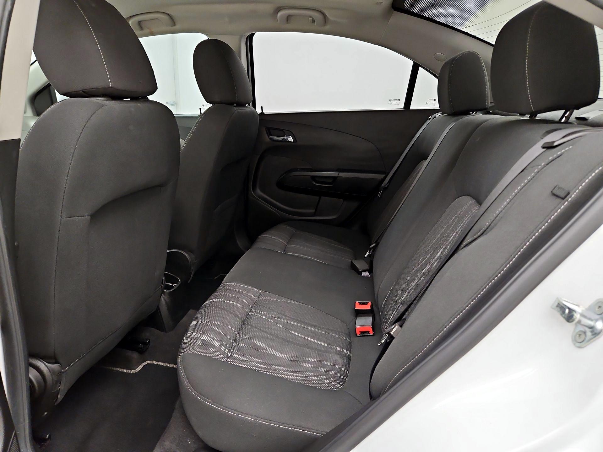 Thumbnail: 2016 Chevrolet Sonic - 18