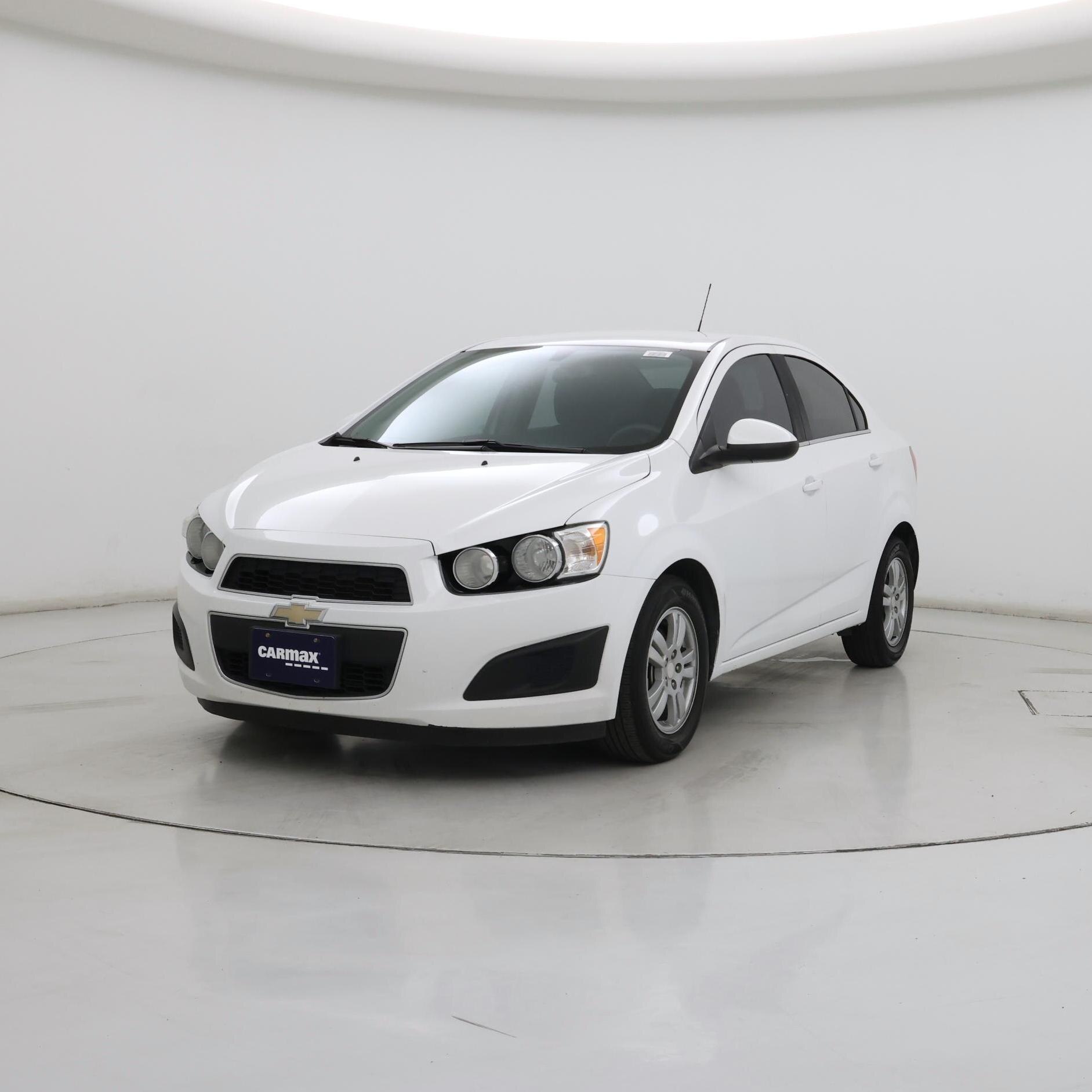 Thumbnail: 2016 Chevrolet Sonic - 4