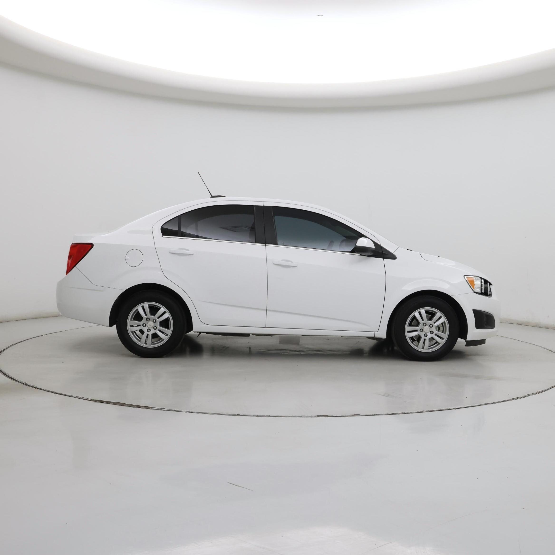 Thumbnail: 2016 Chevrolet Sonic - 7