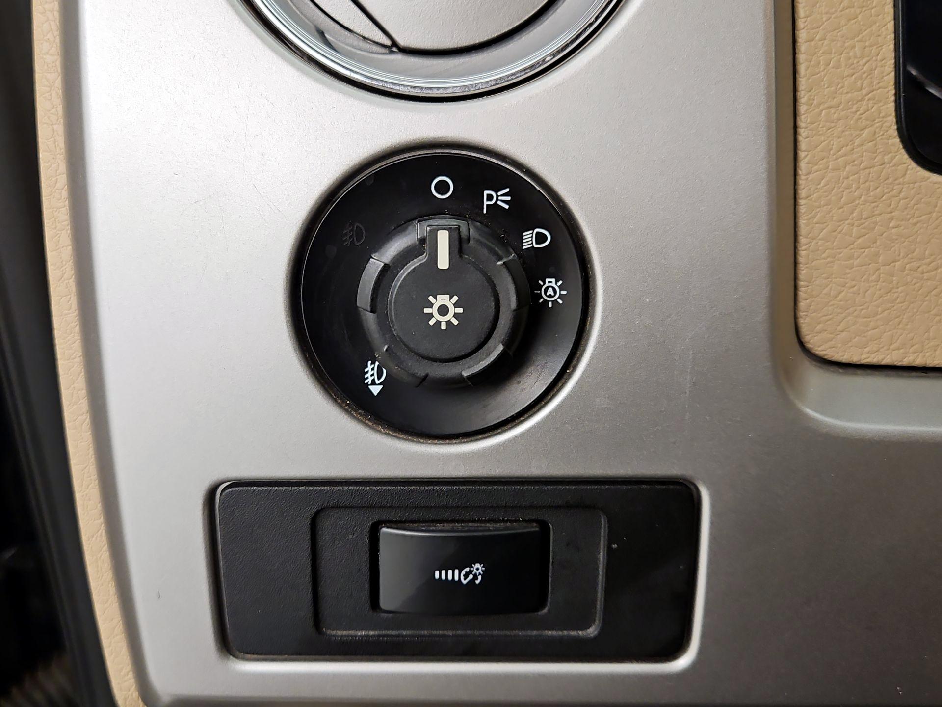 Thumbnail: 2014 Ford F-150 - 13