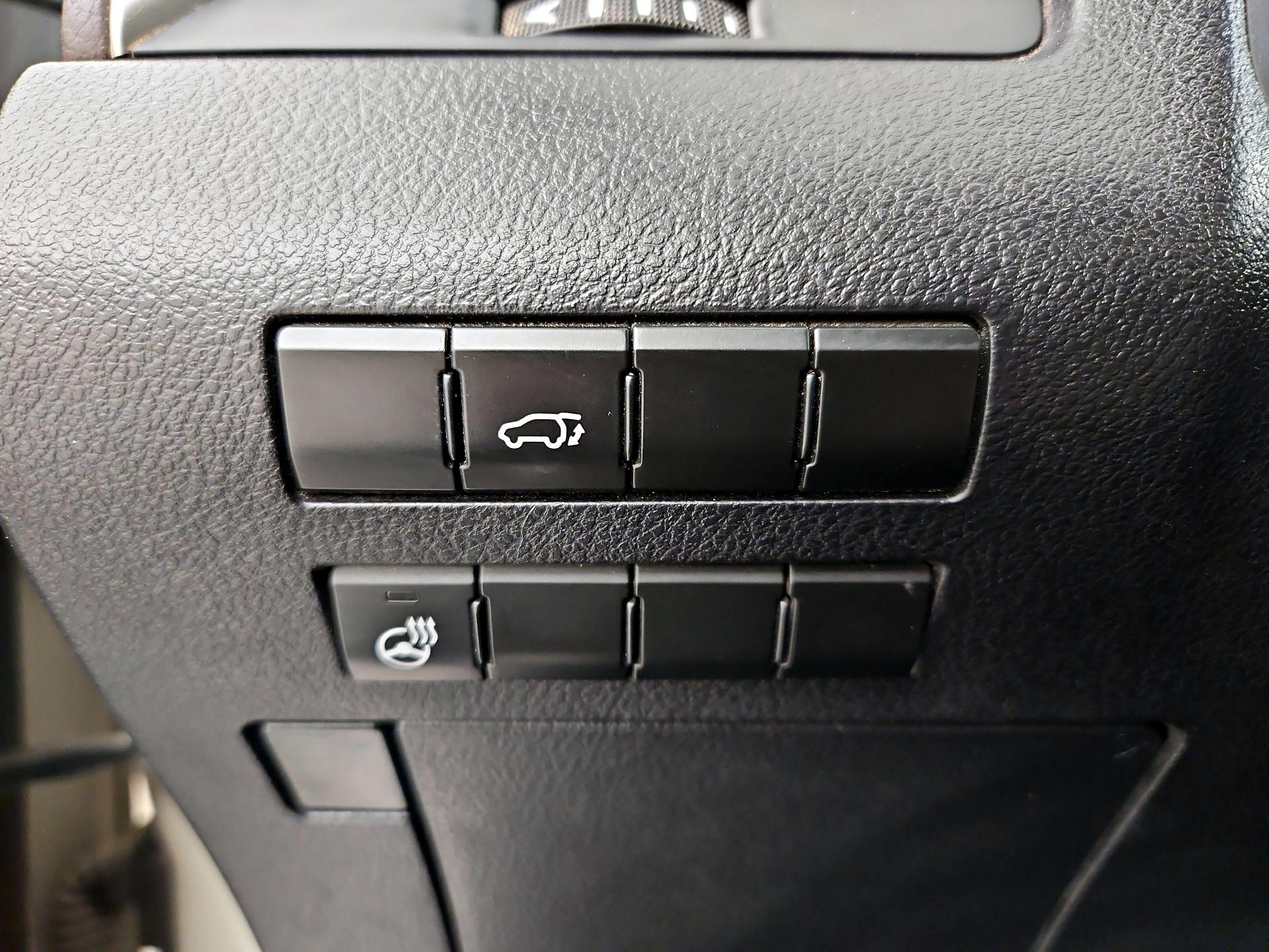 Thumbnail: 2016 Lexus RX - 13