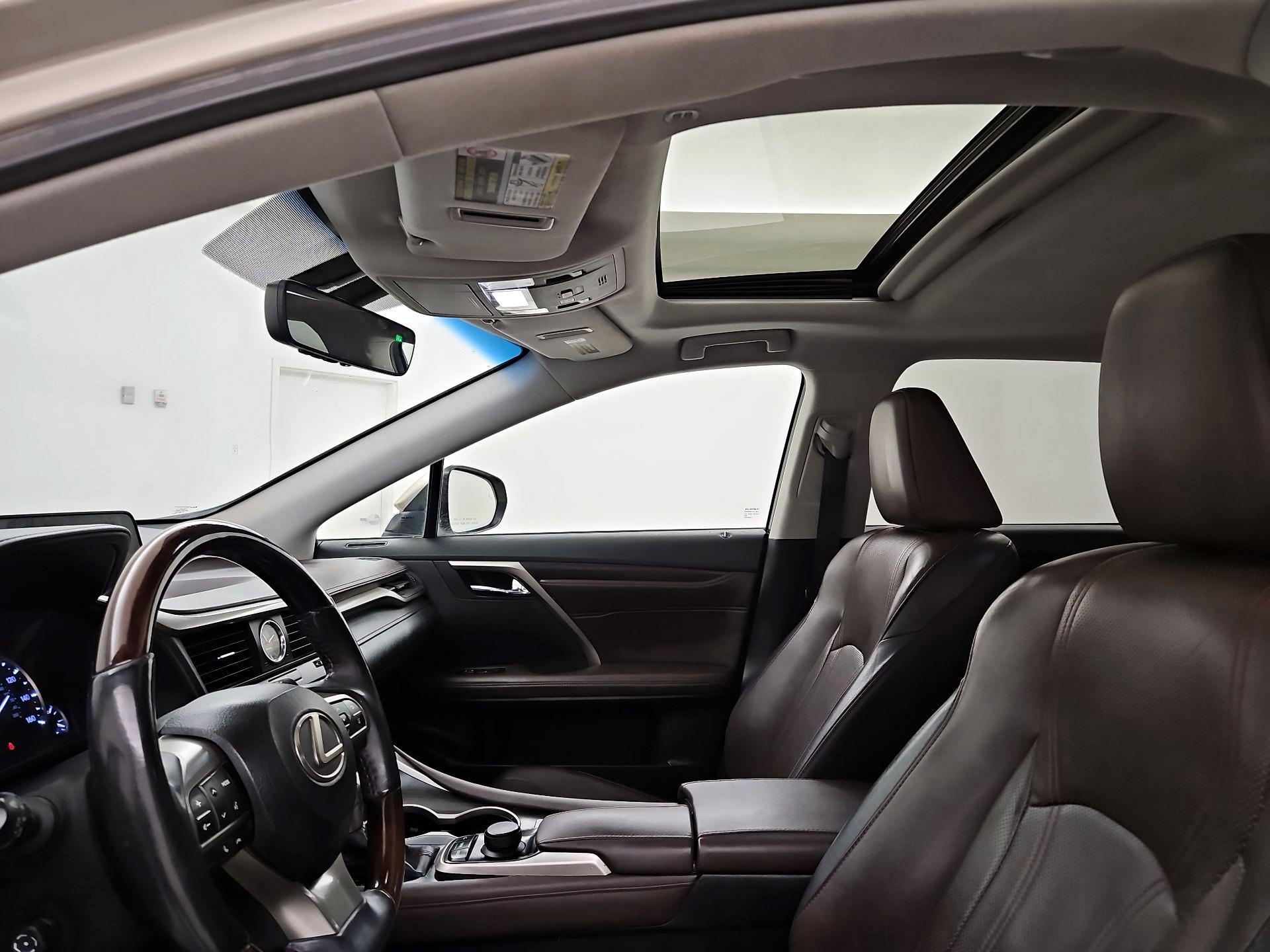 Thumbnail: 2016 Lexus RX - 18