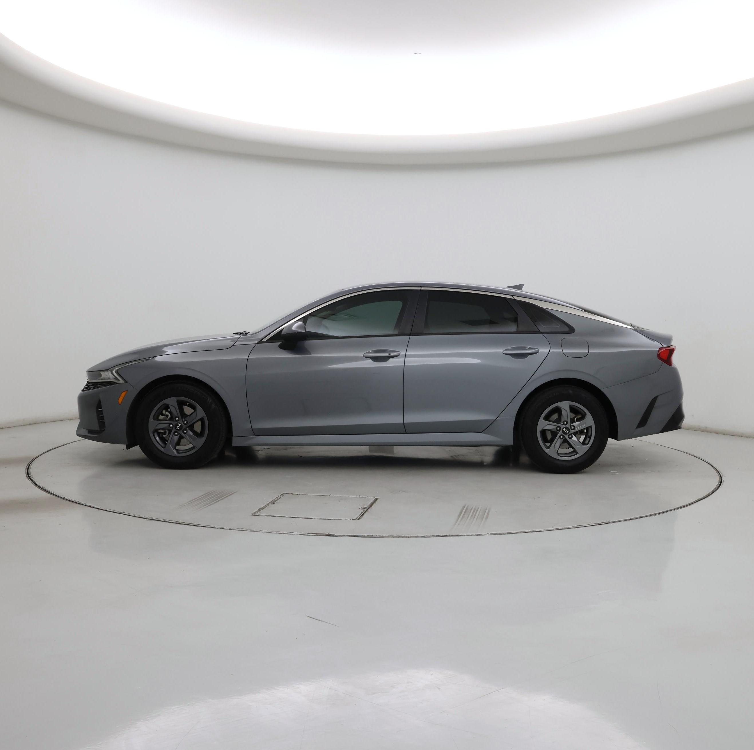 Thumbnail: 2021 Kia K5 - 3