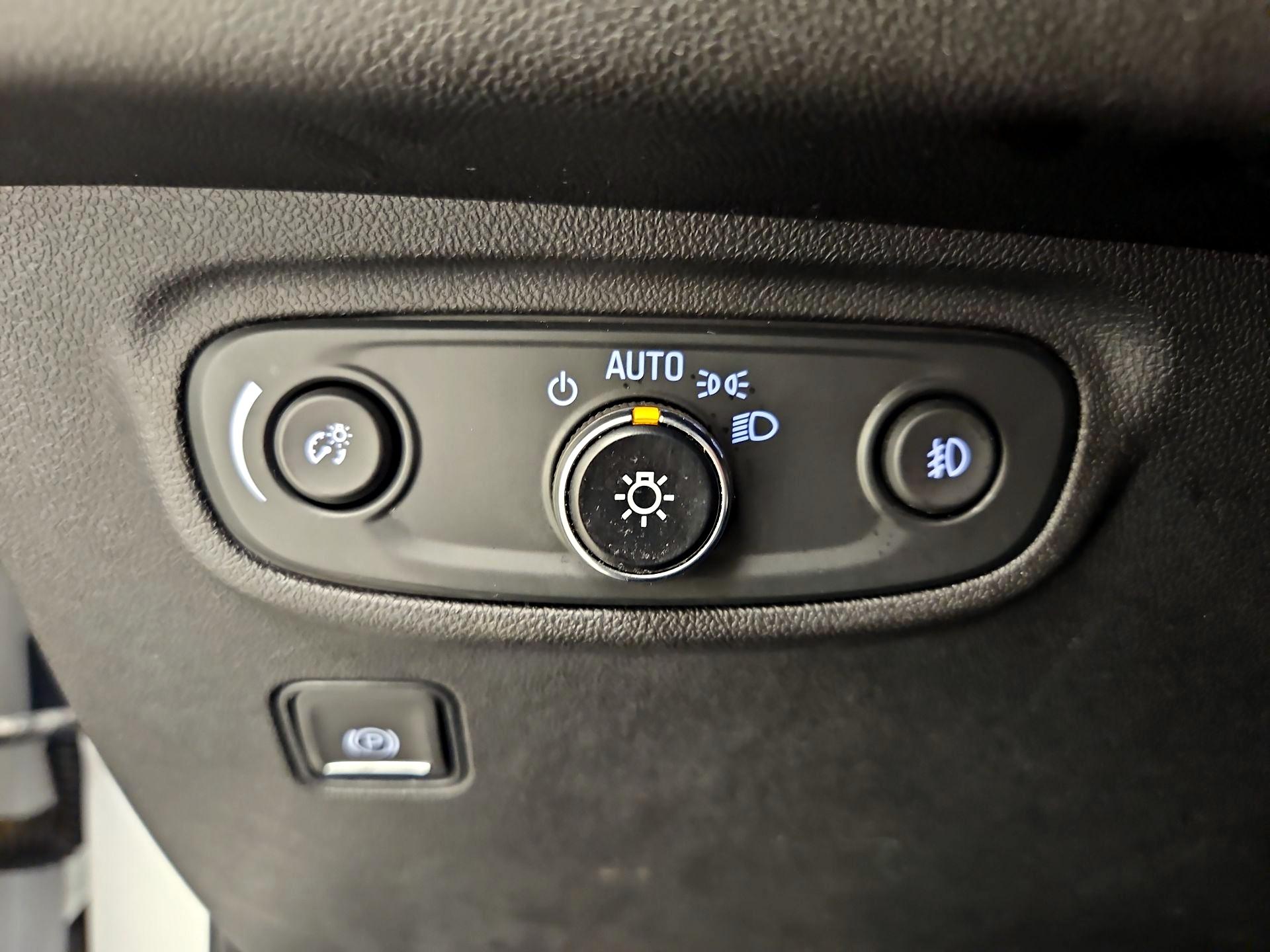 Thumbnail: 2021 GMC Terrain - 13