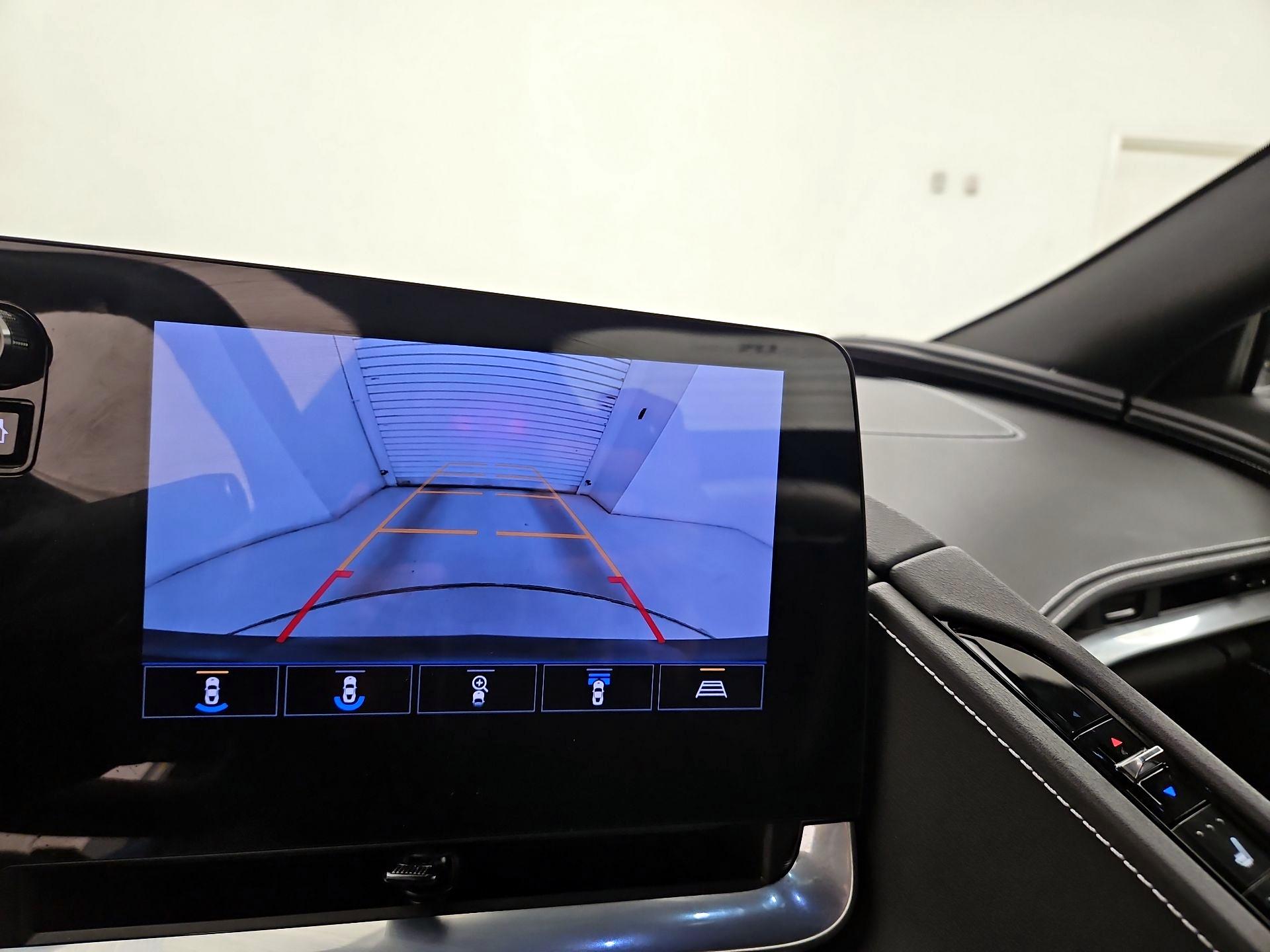 Thumbnail: 2023 Chevrolet Corvette - 15