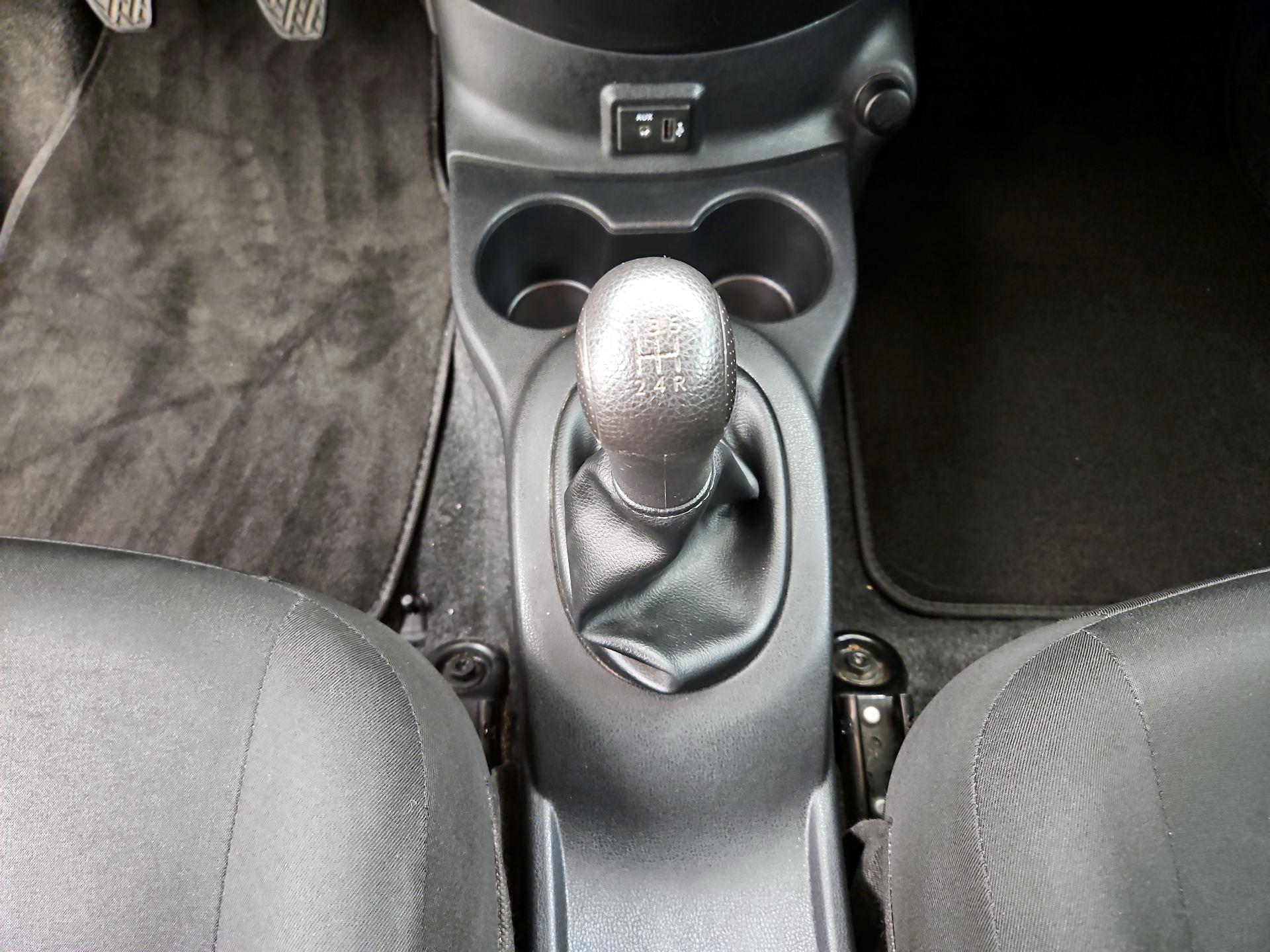 Thumbnail: 2019 Nissan Versa - 17