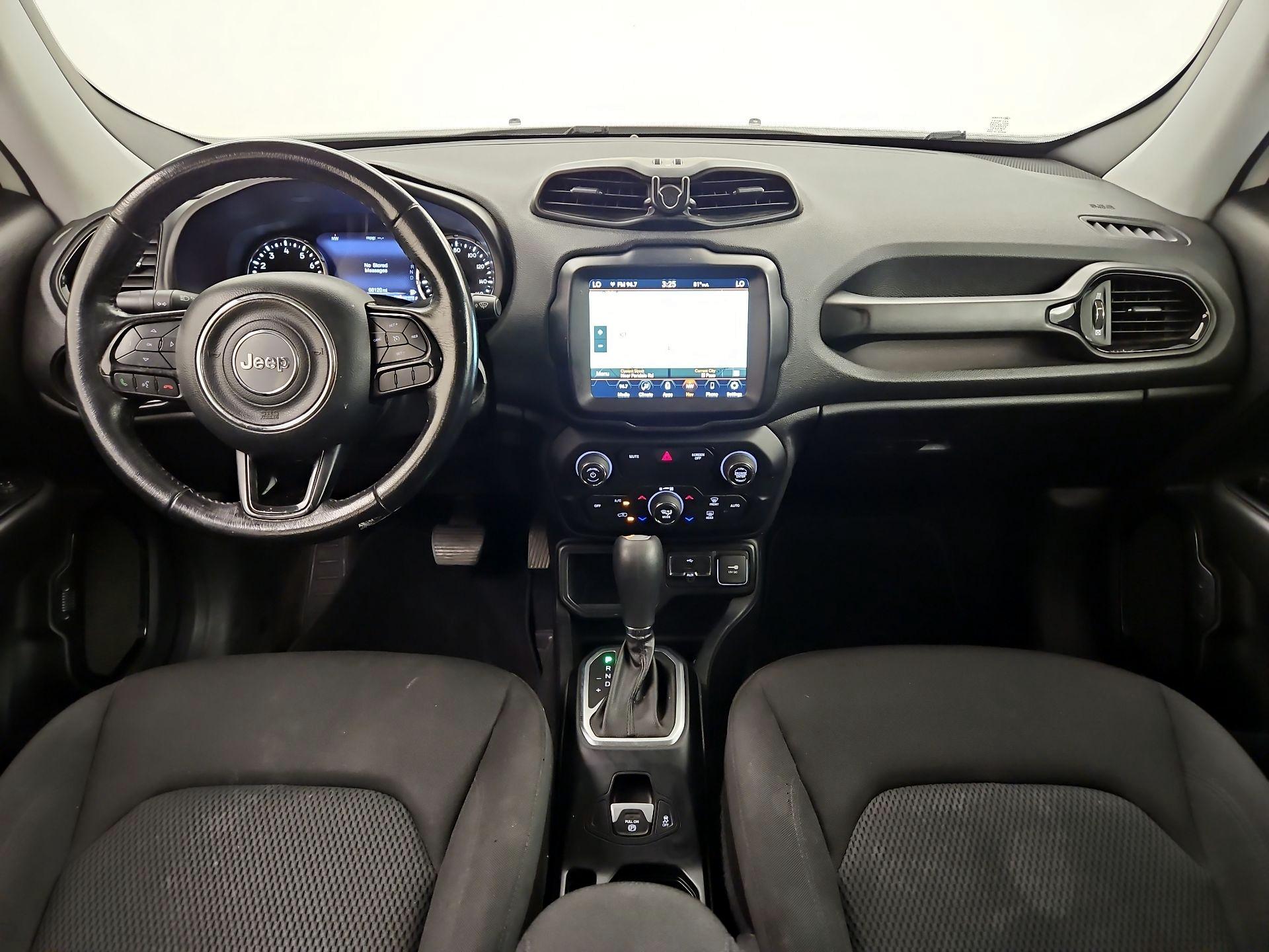 Thumbnail: 2018 Jeep Renegade - 9