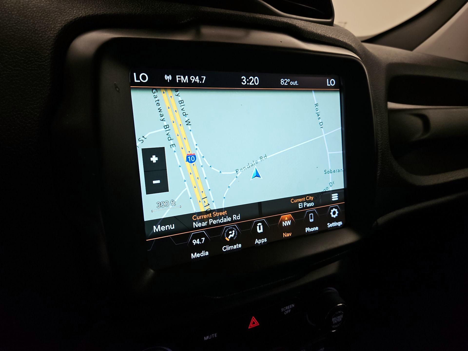 Thumbnail: 2018 Jeep Renegade - 14